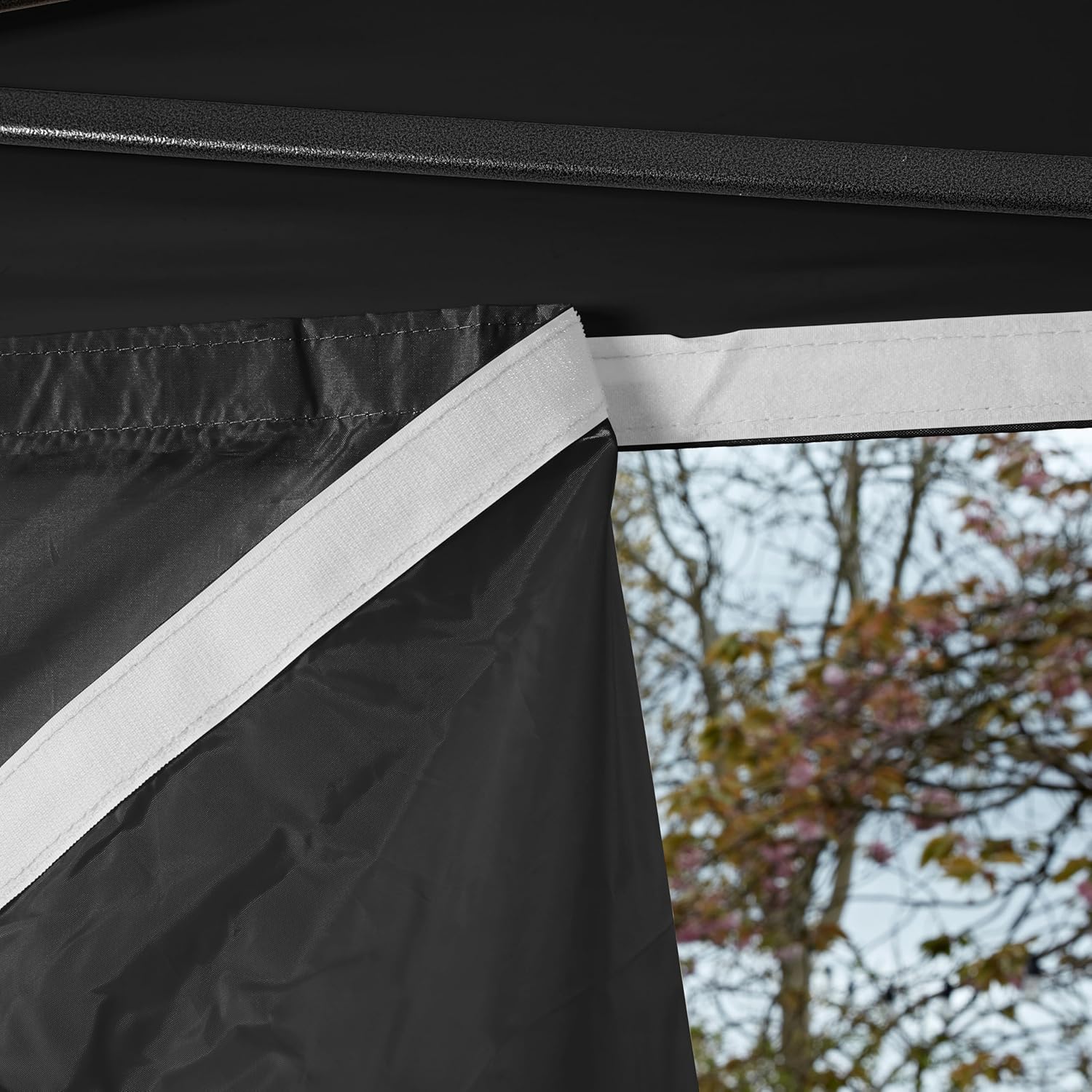 Detalle 2 de All Seasons Gazebos Pop-up Gazebo 3 x 3 m – Fully Waterproof with 4 Side Walls (Black)