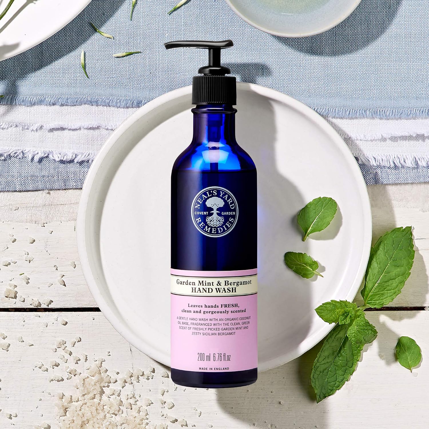 Thumbnail 5 de Neal’s Yard Remedies Garden Mint Hand Wash 200ml