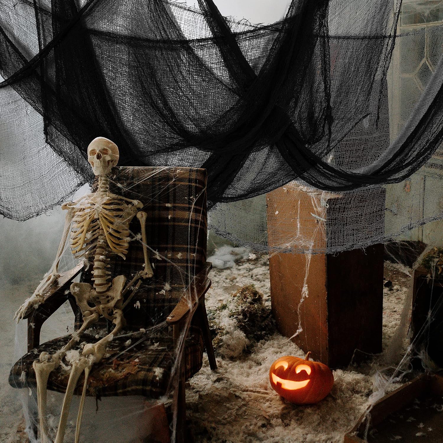 Detalle 2 de Alpurple Halloween Creepy Cloth, 6-Piece Black Sheer Polycotton Gauze