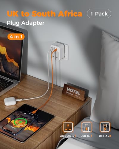 Detalle de TESSAN South African Plug Adapter with USB-C, 2 USB-A Ports and 1 Socket