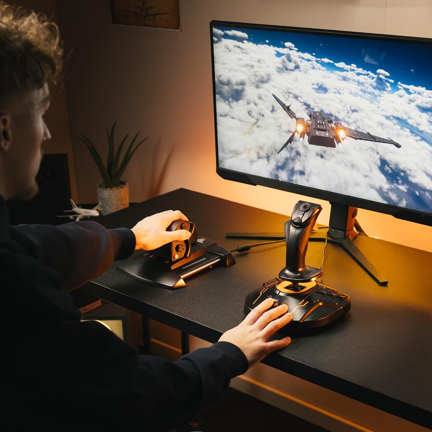 Detalle de Thrustmaster T.16000M FCS HOTAS – Flight Stick & TWCS Schubregler mit H.E.A.R.T Magnet-Technologie