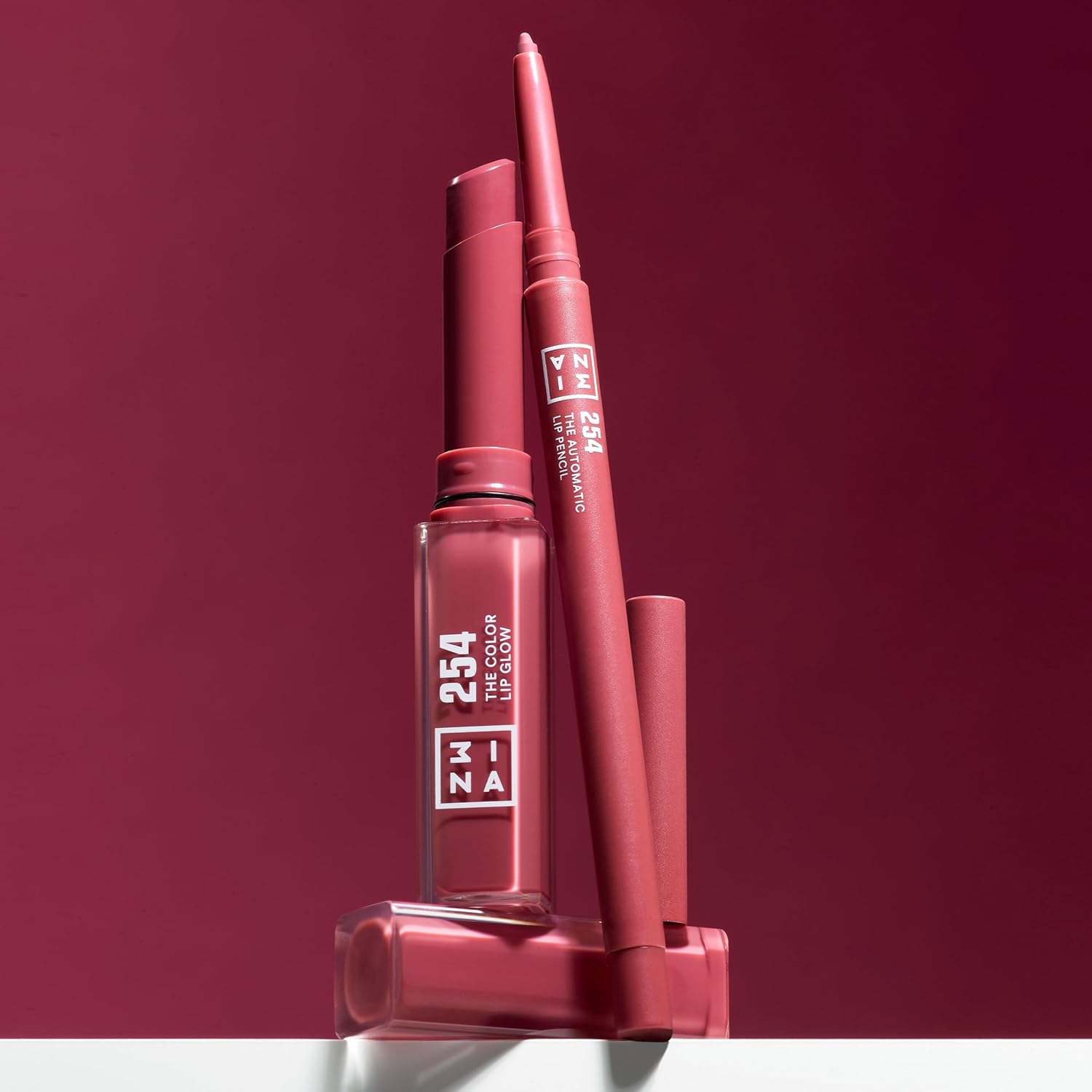 Thumbnail 5 de 3INA MAKEUP The Color Lip Glow 254 – Rosa scuro Nudo: rossetto-gloss modulabile e idratante