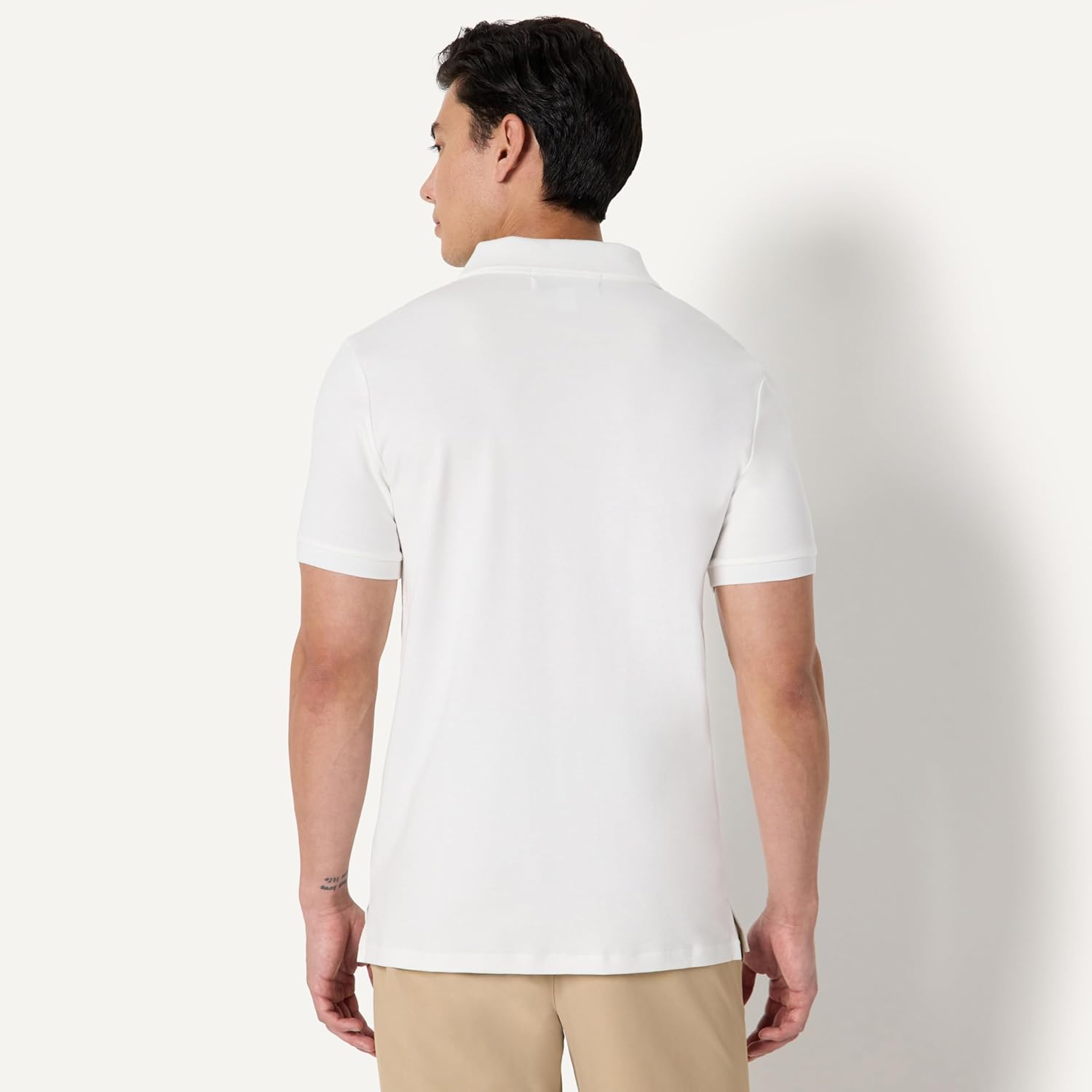 Thumbnail 2 de Amazon Essentials Herren Slim Fit Interlock-Poloshirt – 100% Baumwolle mit 3 Knöpfen