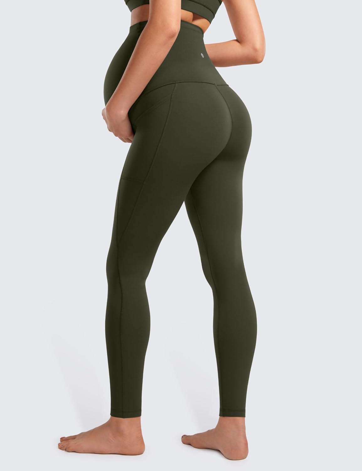 Detalle 2 de CRZ YOGA Butterluxe 28" Maternity Leggings with Pockets Over The Belly