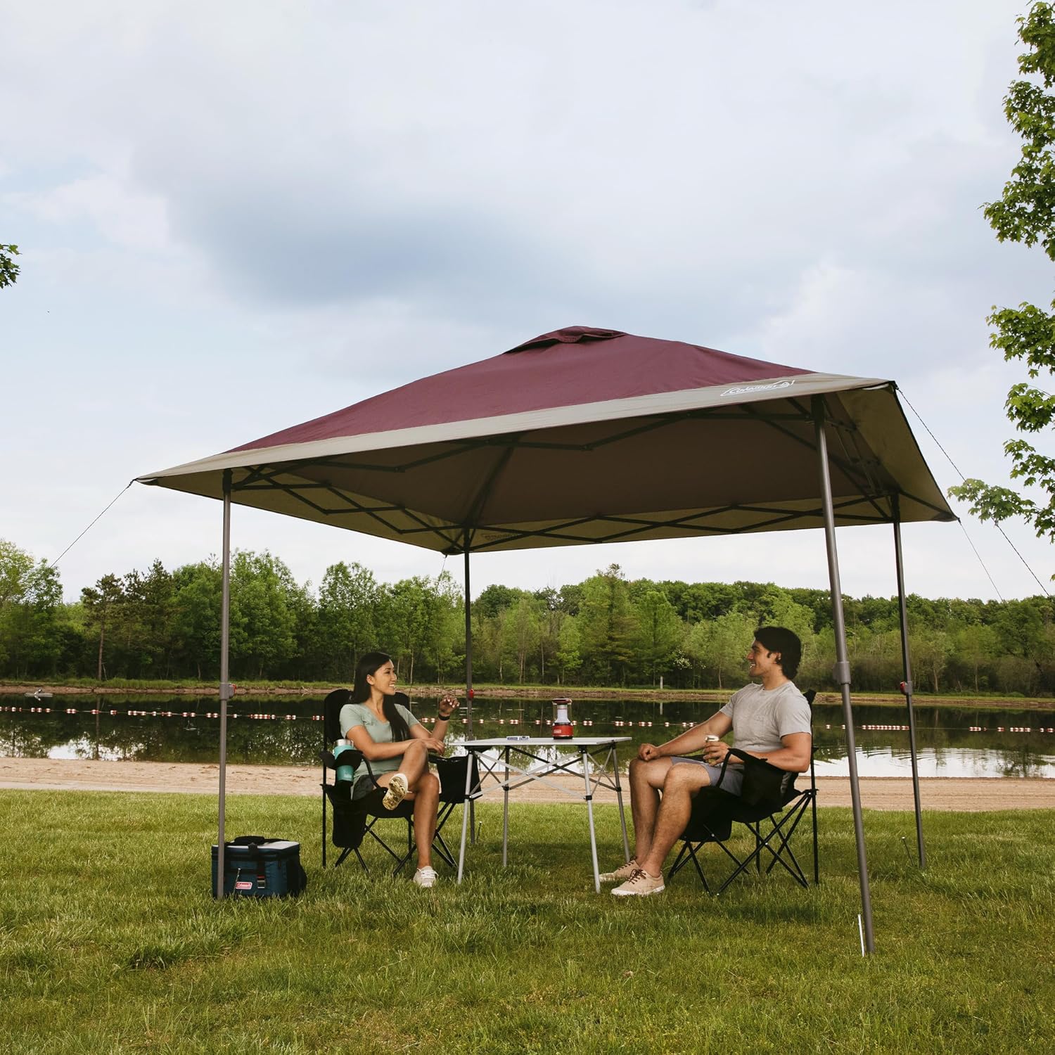 Detalle 1 de Coleman Pop-Up Canopy 10x10 ft