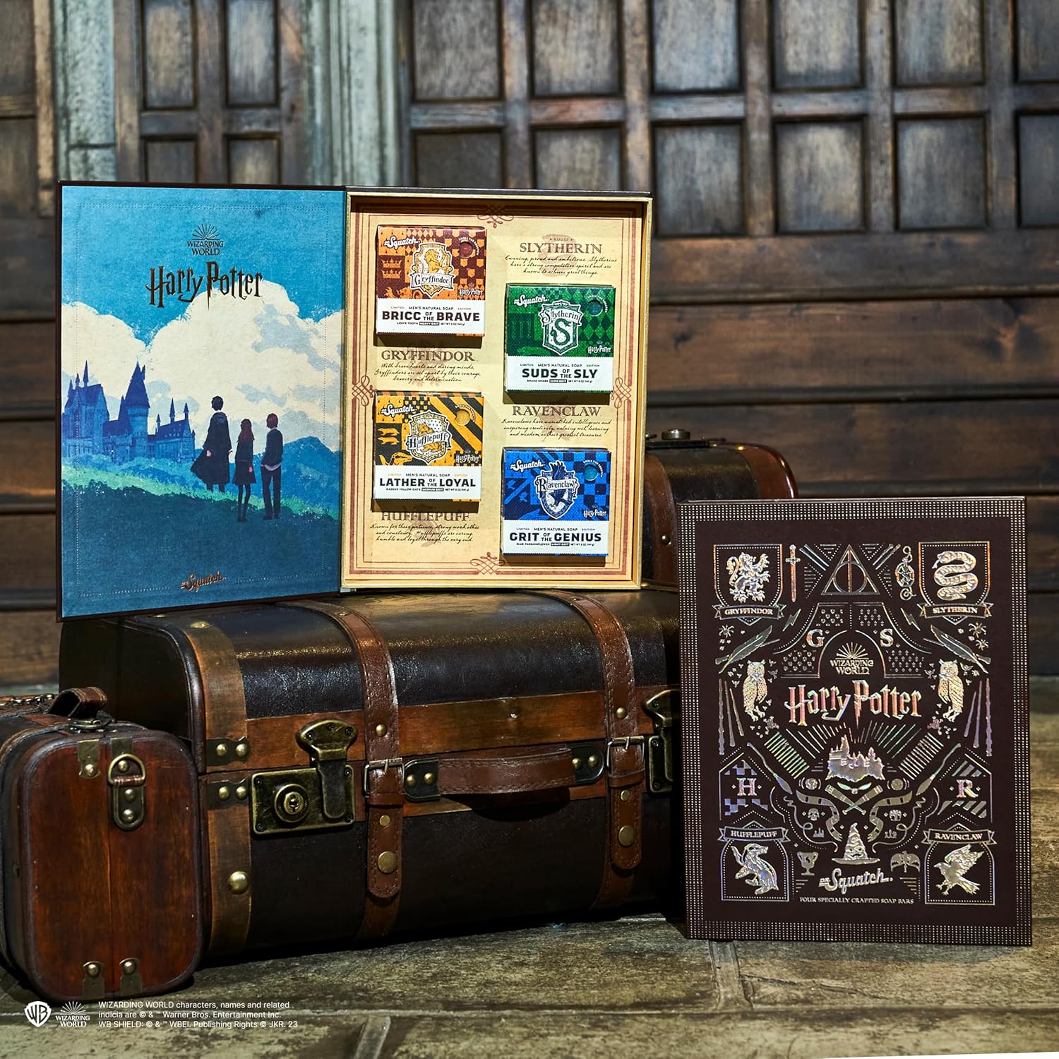 Thumbnail 5 de Dr. Squatch Harry Potter Collection with Collector's Box – 4 Natural Bar Soaps Inspired by Hogwarts Houses