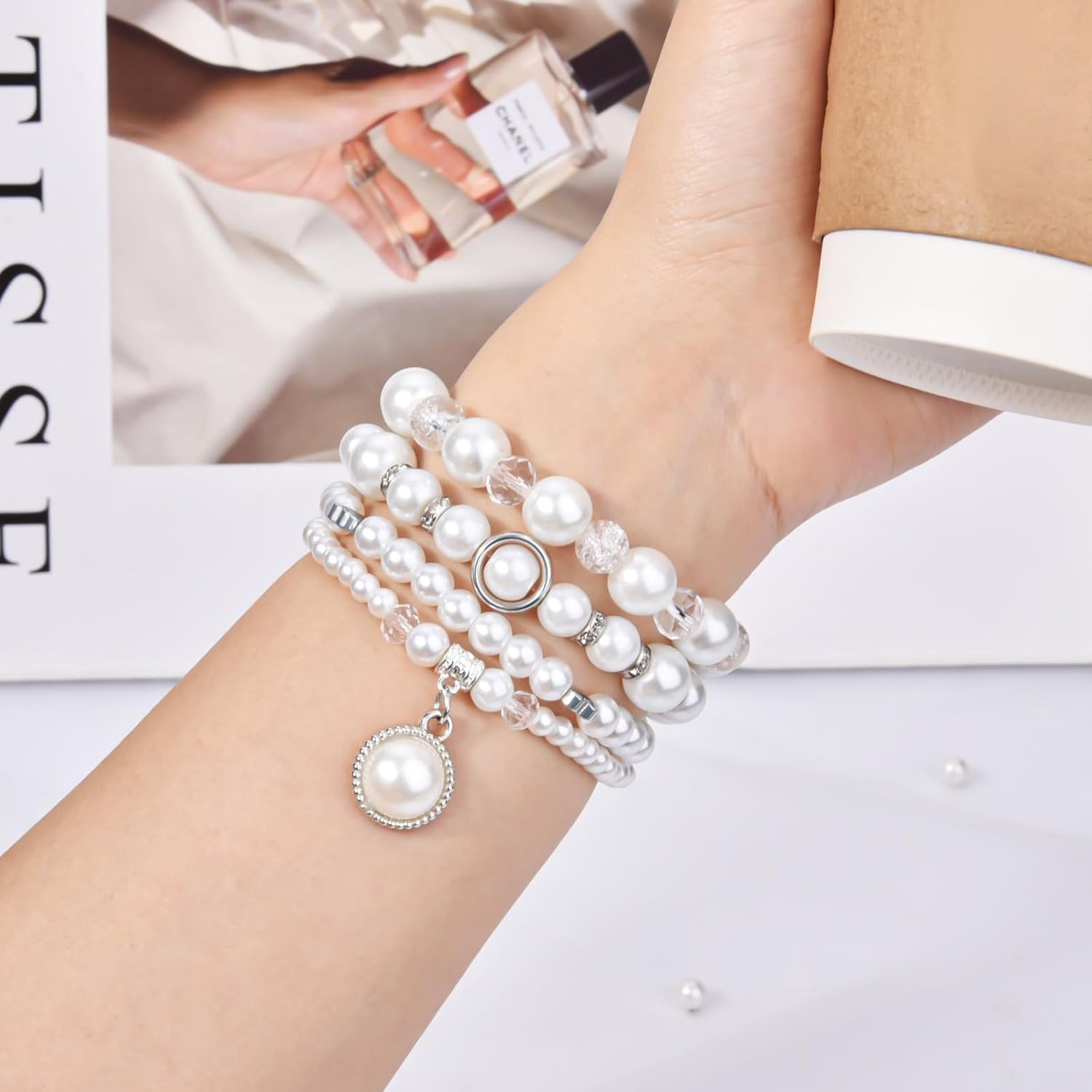 Thumbnail 6 de VMORO Pearl Bracelet for Apple Watch (40–46mm) – White Pearl Leather Strap for Women