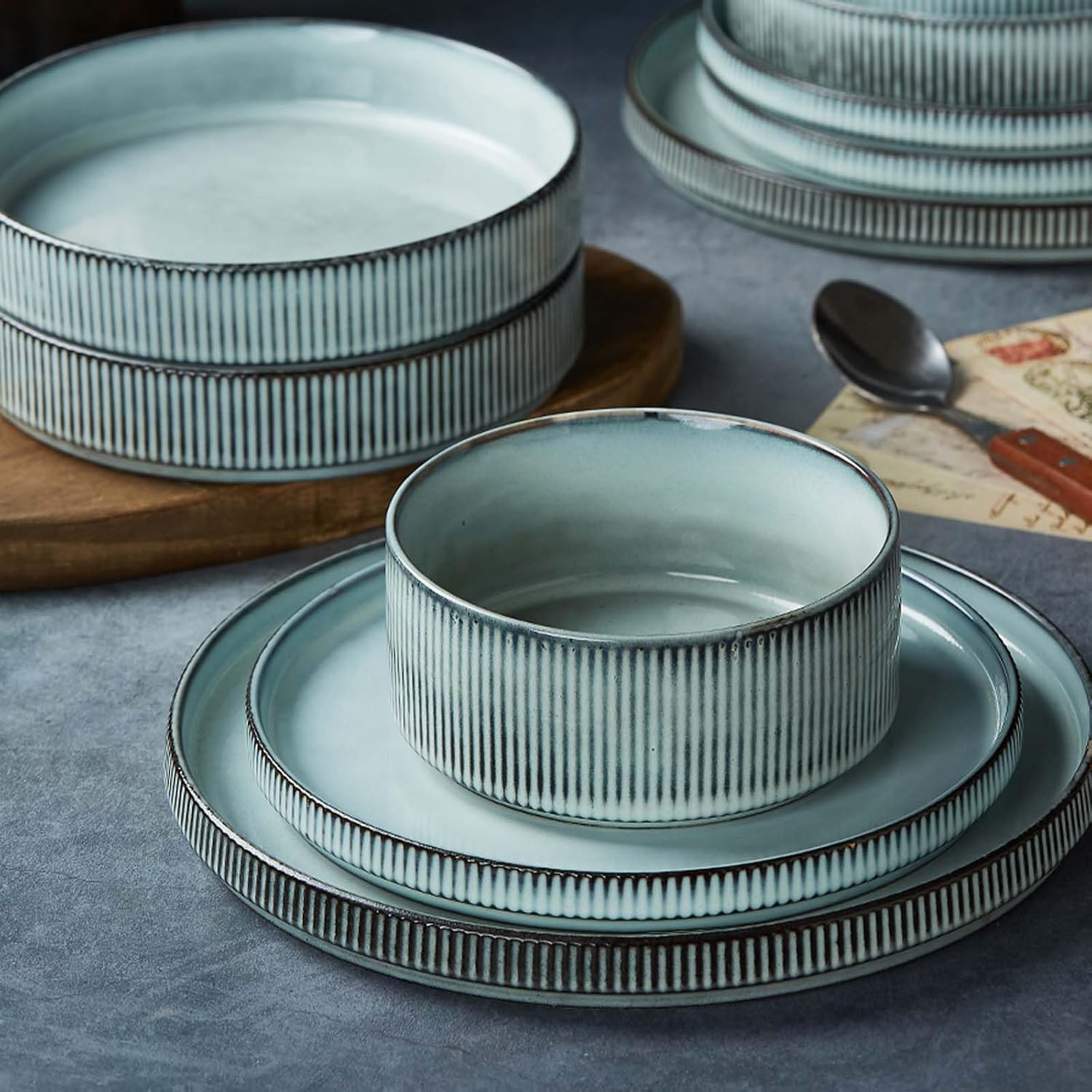 Thumbnail 5 de famiware Star 12‑Piece Dinnerware Set 23 oz 🍽