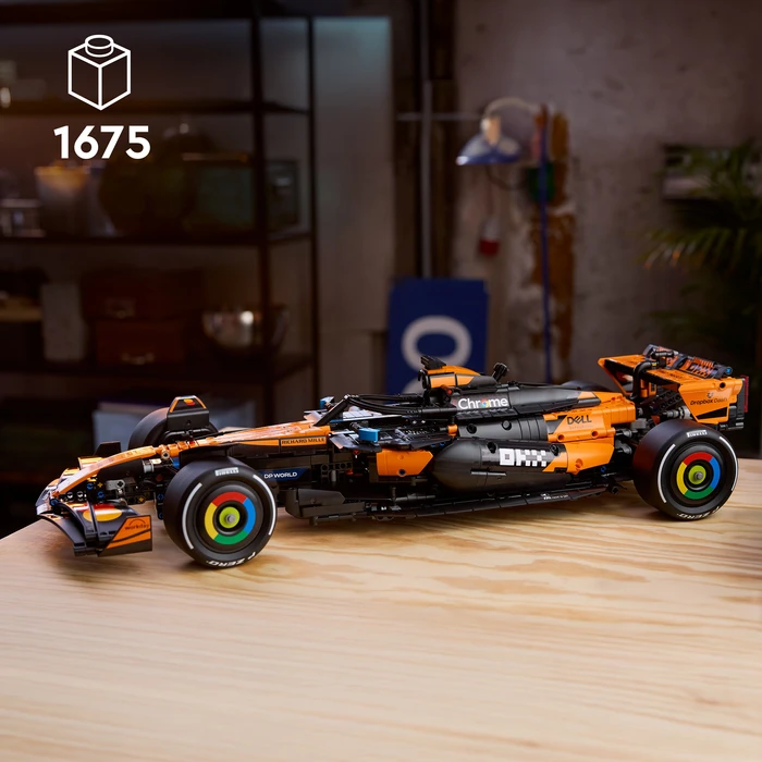 Thumbnail 8 de LEGO Technic McLaren MCL39 F1 Rennwagen 42228 – Ausstellungsmodell mit 1.675 Teilen