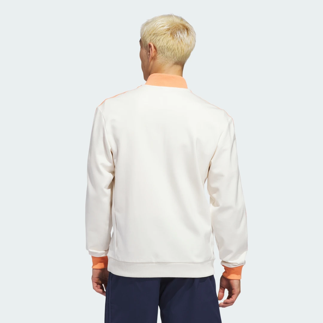 Detalle 2 de Sudadera Originals 1/4 Zip 3 bandas de Adidas: comodín diario con toque clásico