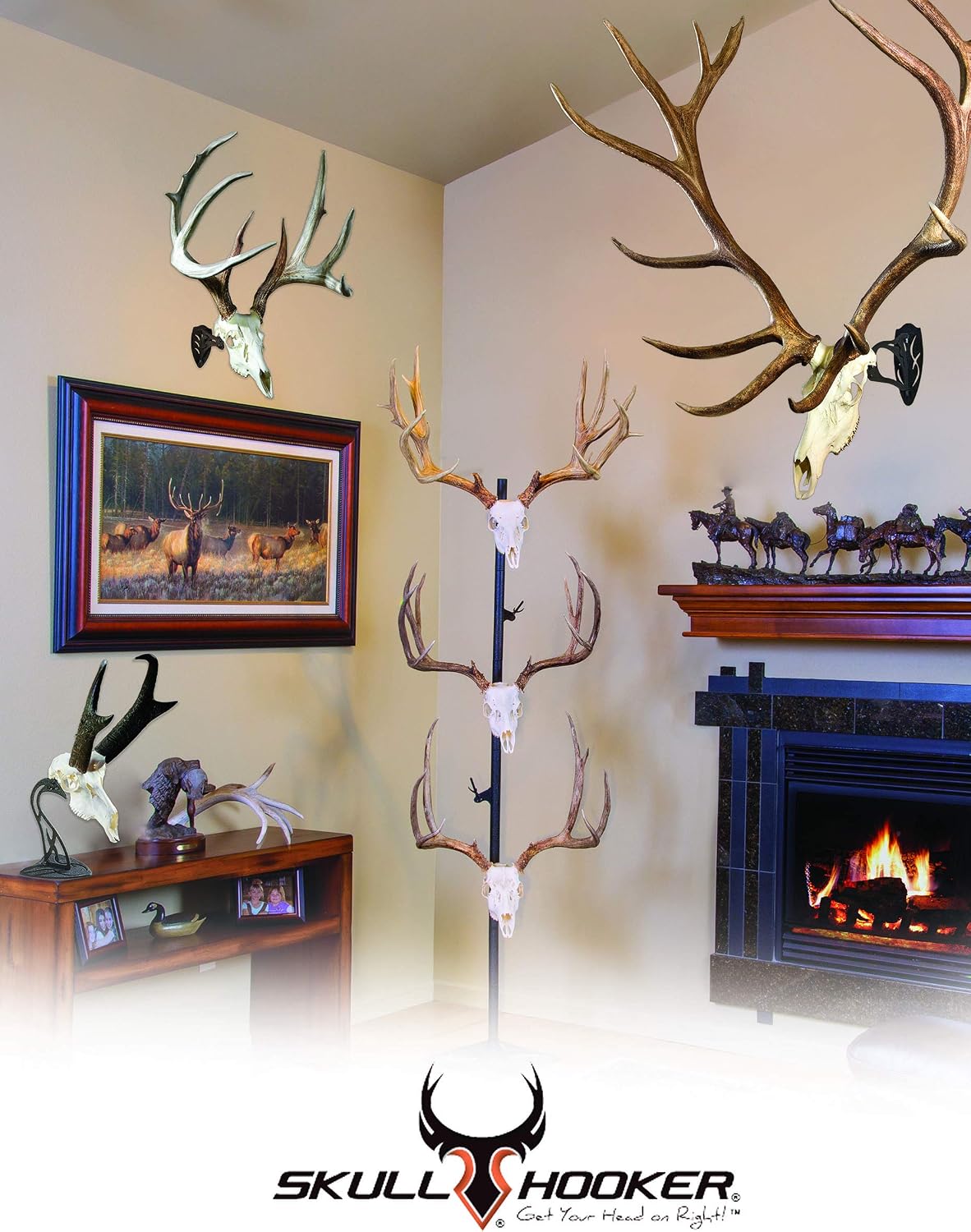 Detalle 2 de Skull Hooker Tabletop Trophy Mount, Steel