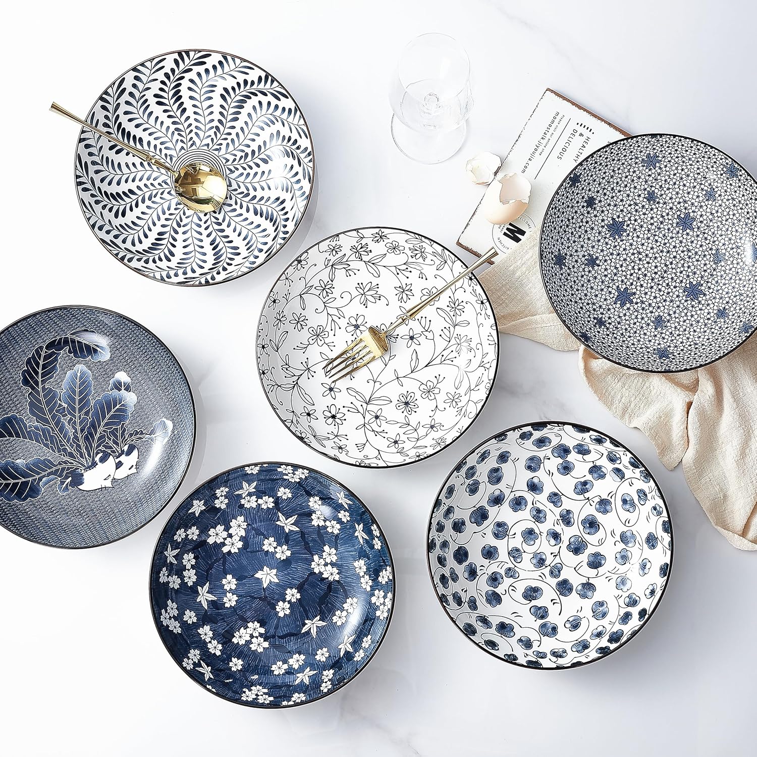 Detalle de Ceramic 1100ml Salad Bowls Set of 6 – 9 inch Blue and White Trifle Bowls for Fruit, Salad and More
