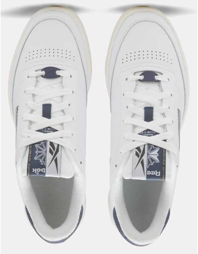 Detalle de Reebok Men’s Club C 85 leather trainers for everyday wear