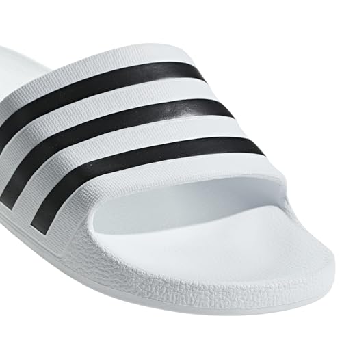 Detalle de adidas Unisex Adilette Aqua Slides (Cloud White/Core Black/Cloud White) – 8 UK / 42 EU