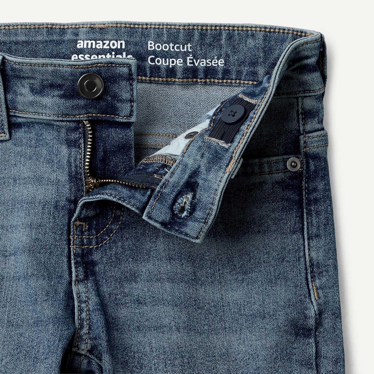 Thumbnail 3 de Amazon Essentials Mädchen schmal geschnittene Bootcut-Jeans aus Stretch