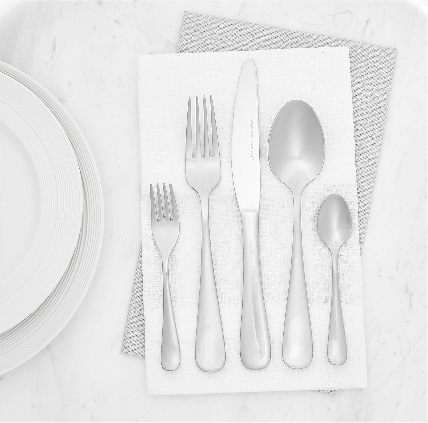 Thumbnail 5 de Amazon Basics 20-Piece Stainless Steel Cutlery Set with Round Edge Handles