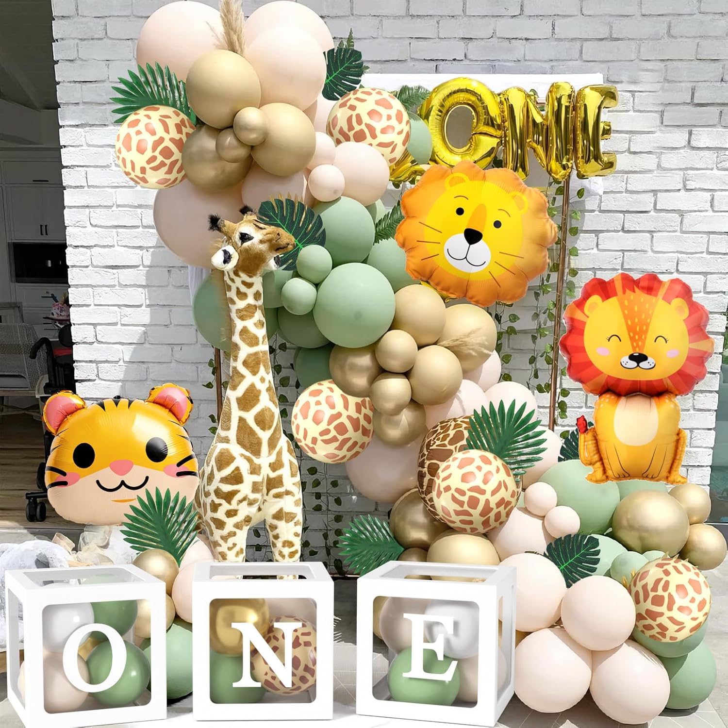 Thumbnail 3 de Safari Wild One 1st Birthday Decorations Balloon Arch Kit (Green) with latex & foil balloons and balloon boxes