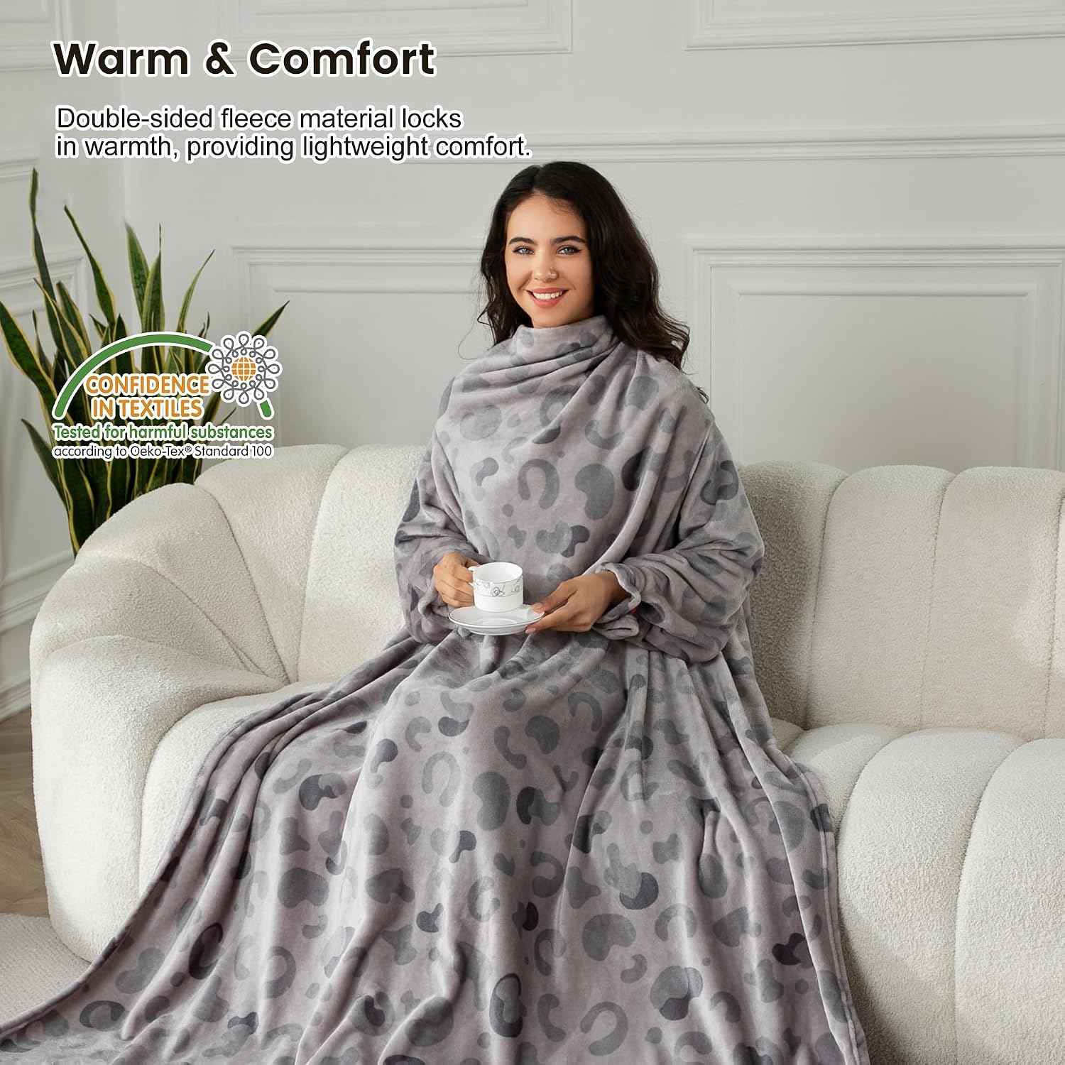 Detalle 2 de Winthome Grey Print Wearable Blanket with Sleeves, Flannel, 55.1" x 70.8