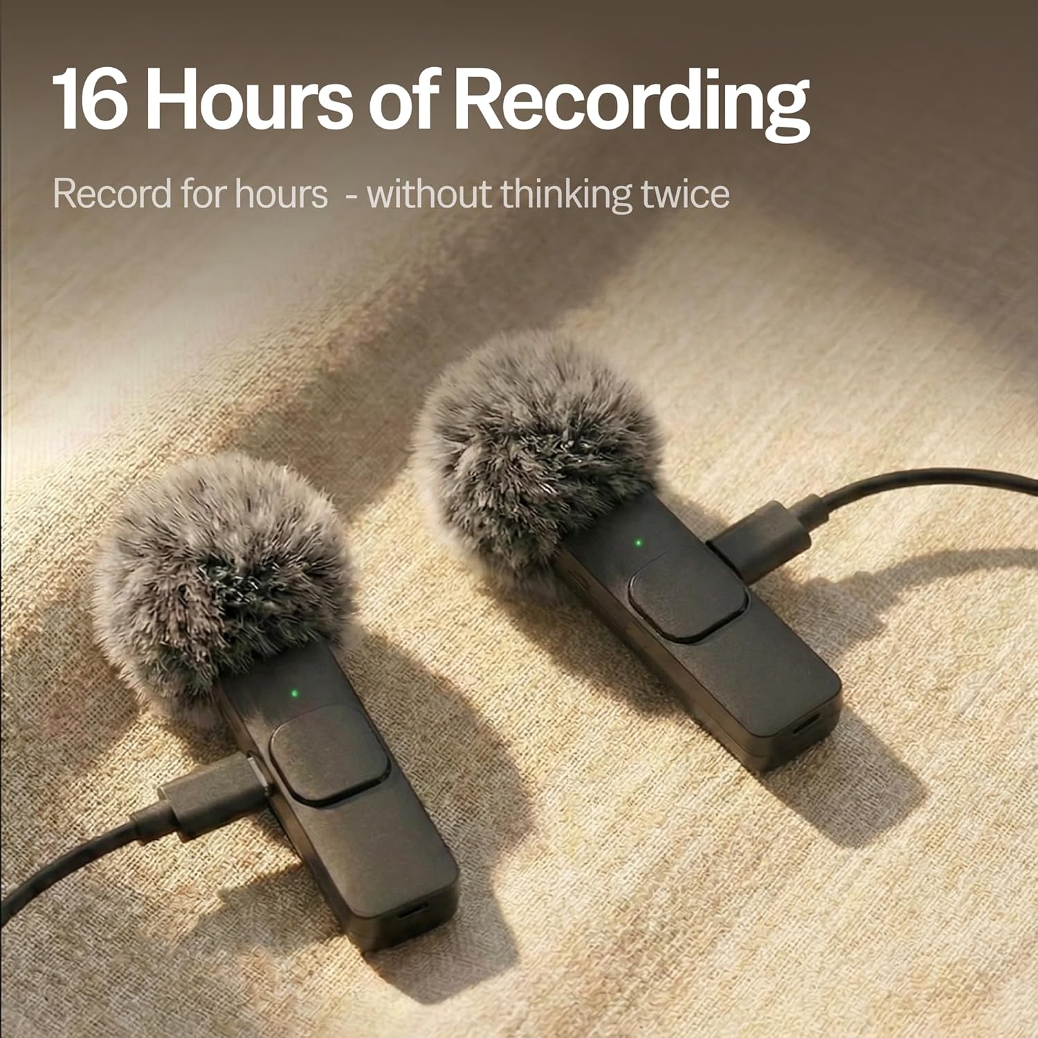 Detalle 2 de Mini Mic Pro wireless lavalier microphone for iPhone 🎤