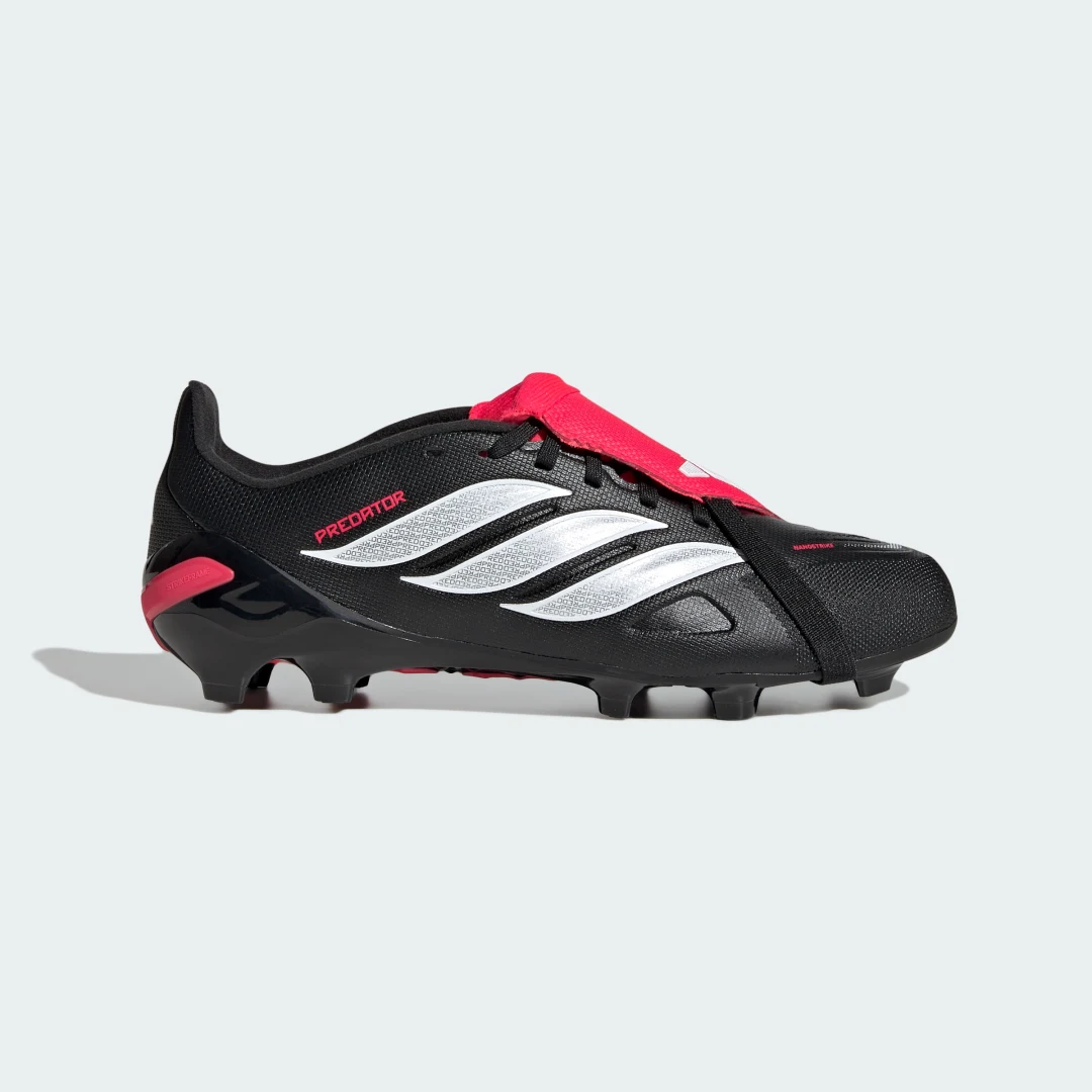 Detalle 2 de Bota de fútbol Adidas Predator League con lengüeta plegable para césped natural seco