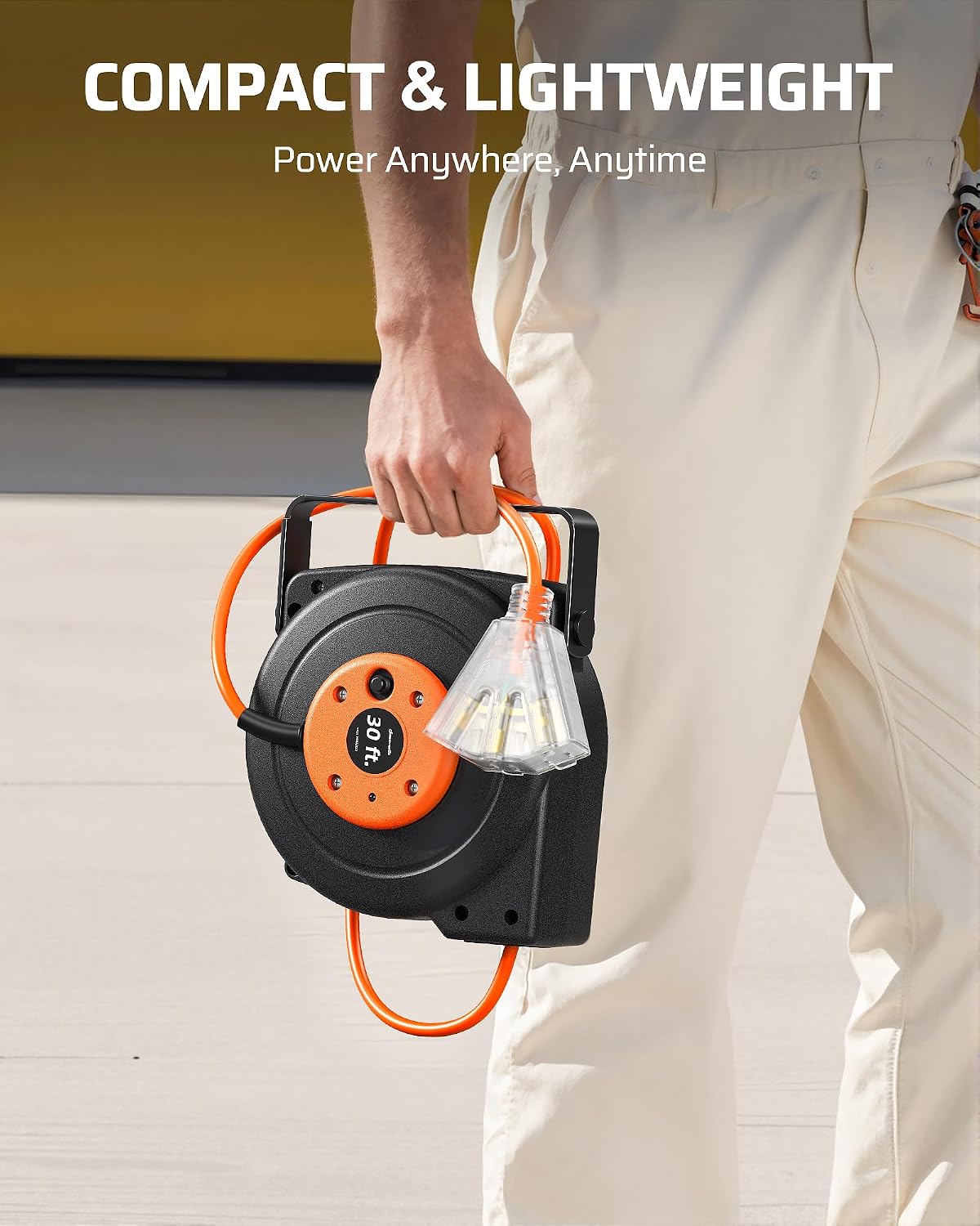 Detalle de DEWENWILS DL-601 30 ft Extension Cord Reel, 16/3C Cable, Three Outlets