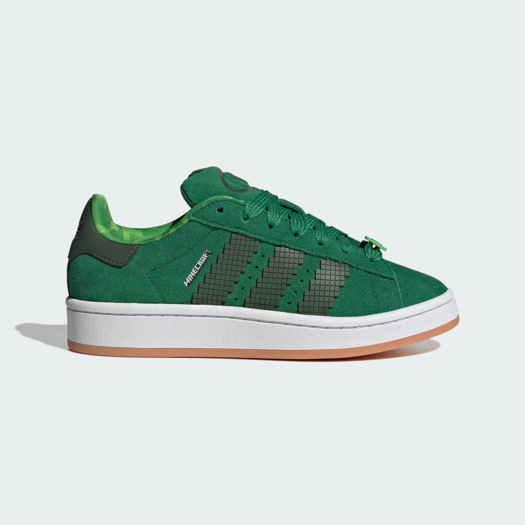 Detalle de Adidas Campus 00s x Minecraft: zapatilla verde para fans de Minecraft