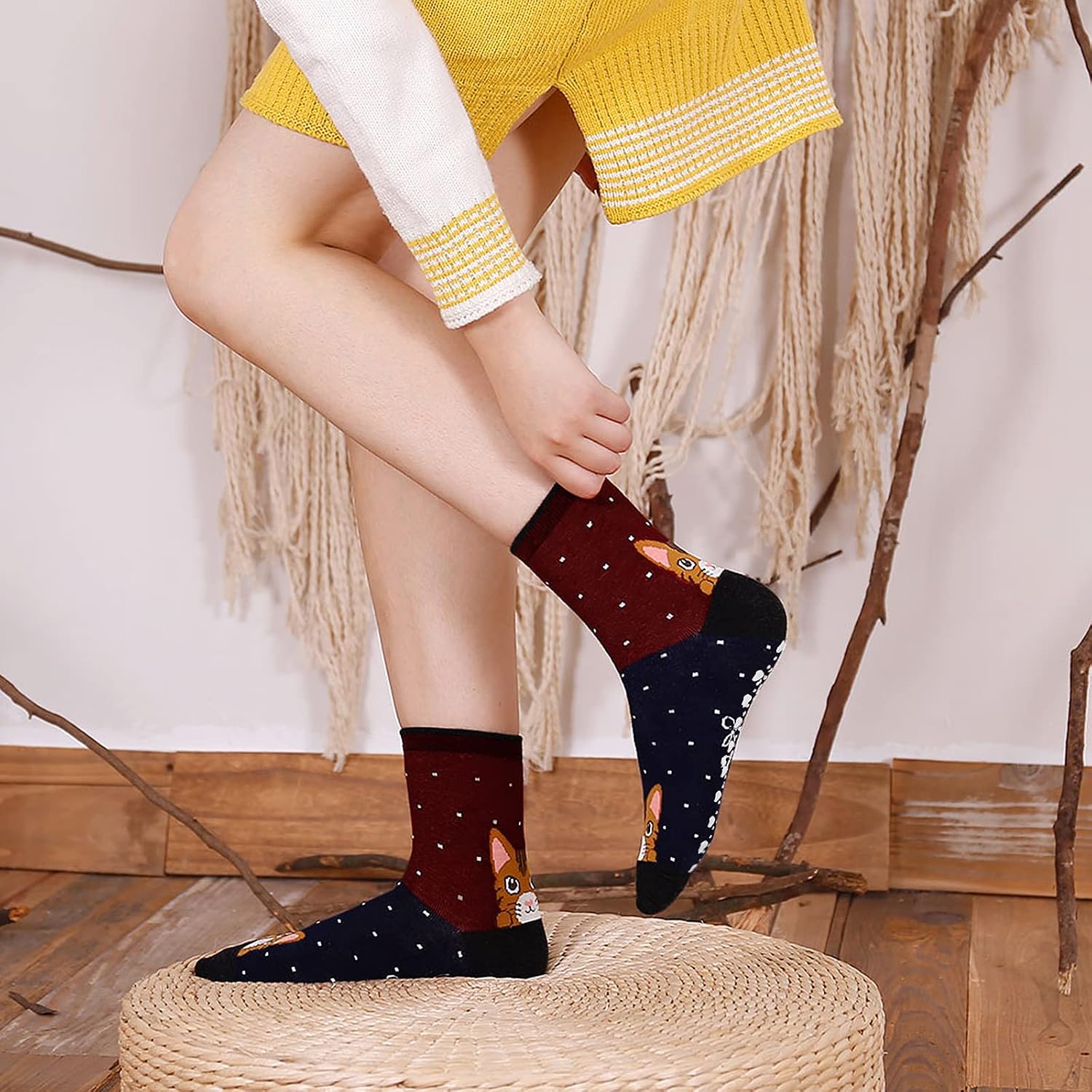 Detalle de PUTUO chaussettes antidérapantes fantaisie pour femme (motif chats) – lot de 5 paires