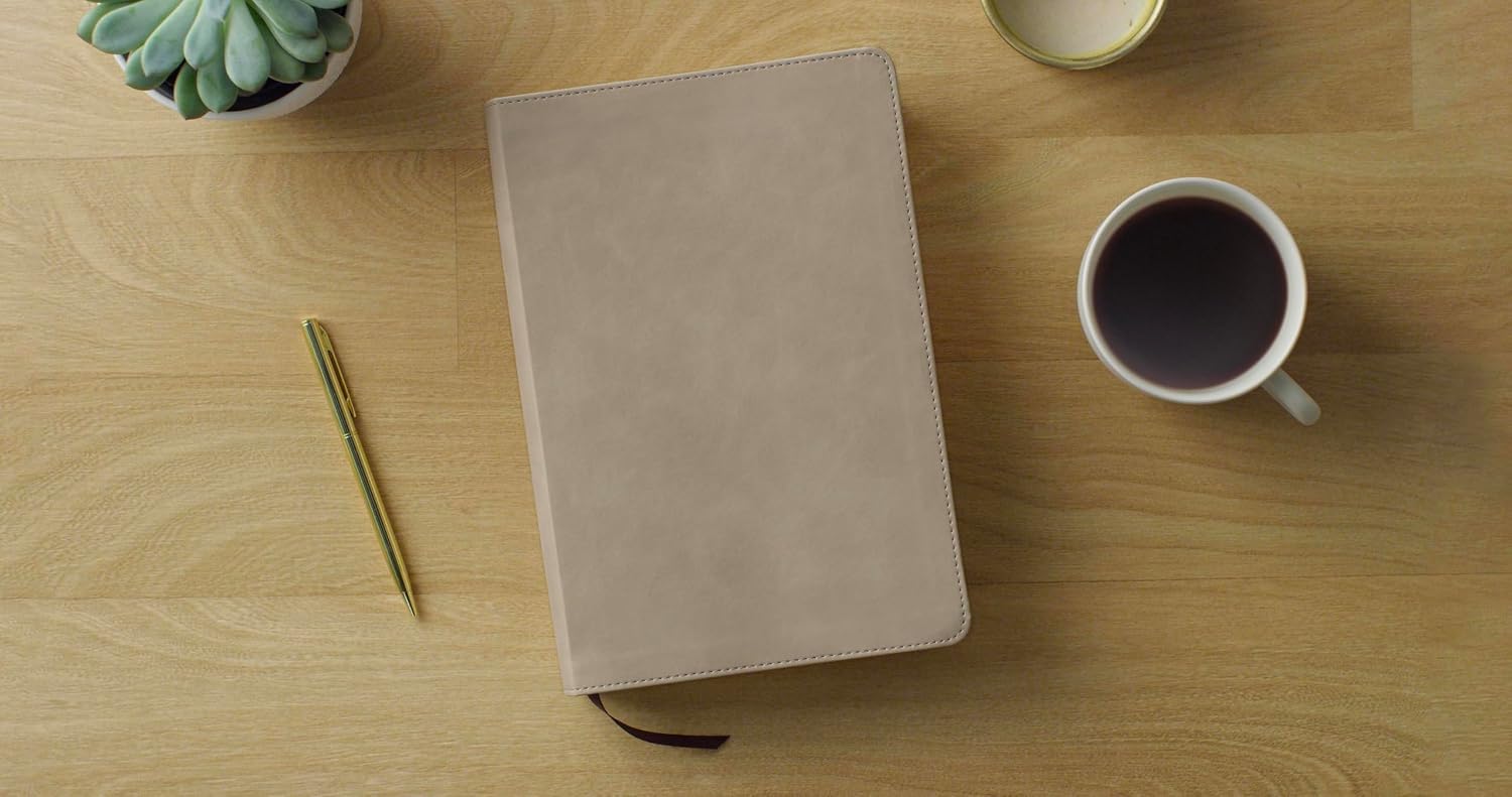 Detalle de ESV Beholding Christ Bible with 365 Readings by Nancy Guthrie, TruTone