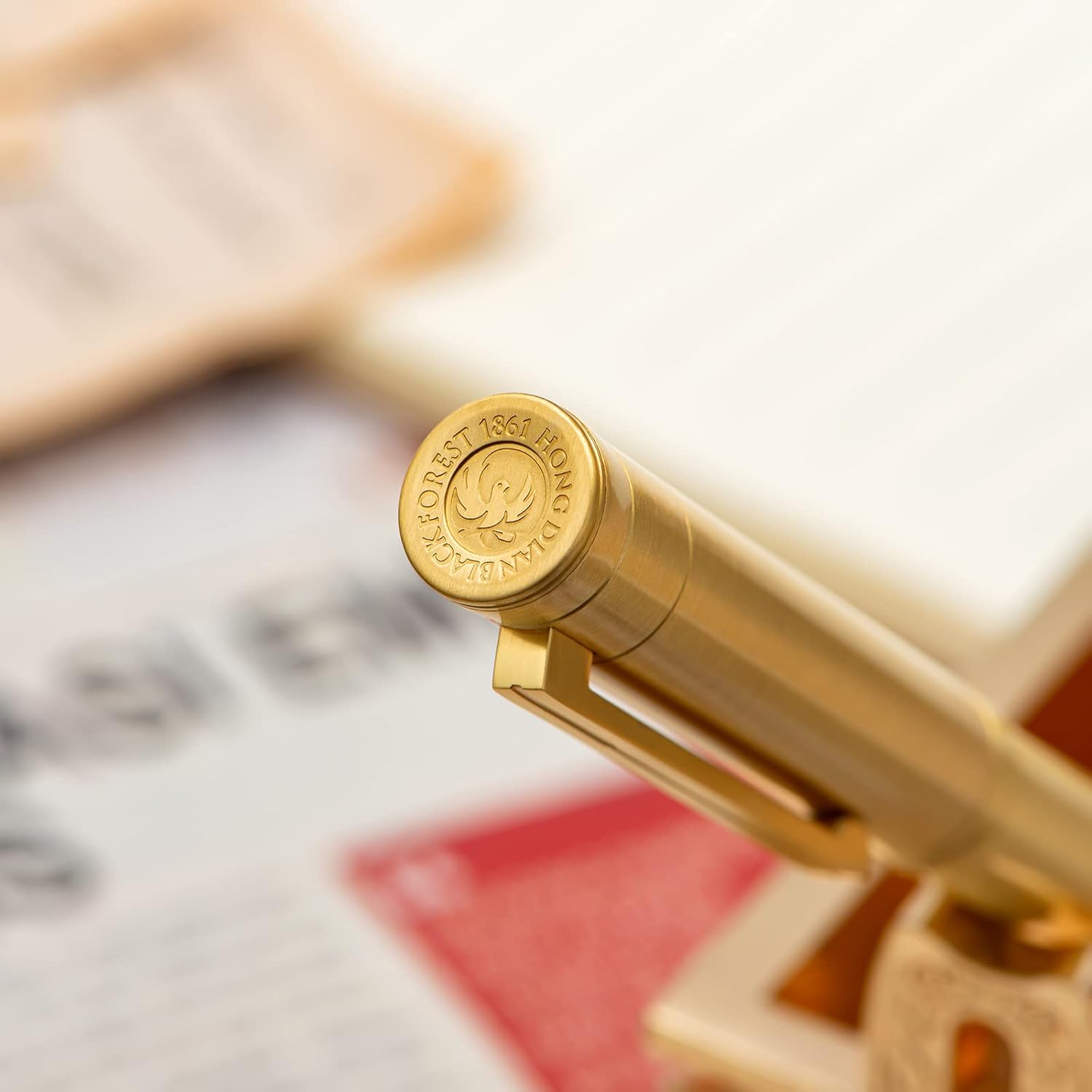 Thumbnail 6 de Hongdian Raw Brass Fountain Pen with Extra Fine Nib — Balanced, Classic Design with Converter and Case