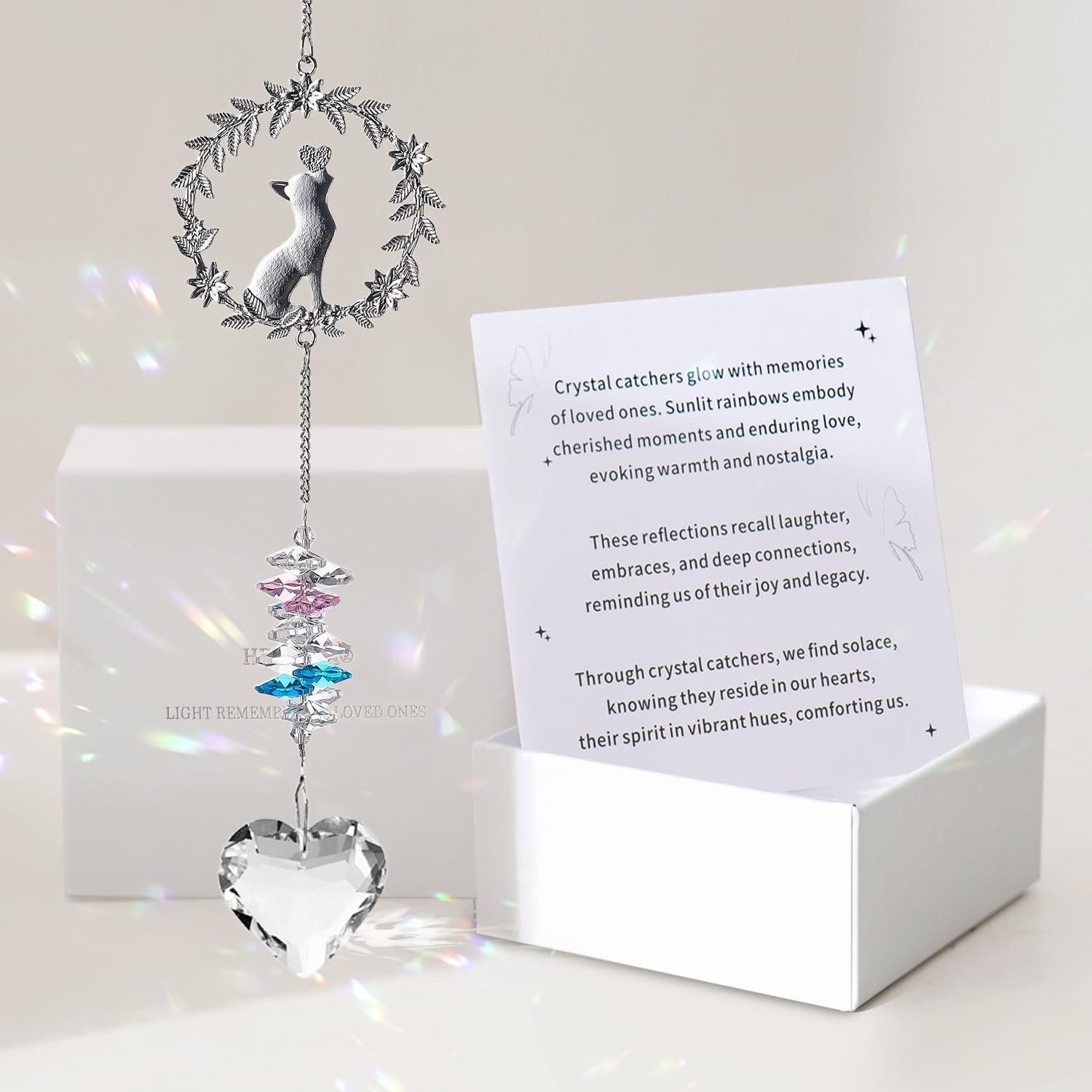 Detalle de HEGELDA Cat Memorial Crystal Suncatcher, White Heart Hanging Keepsake