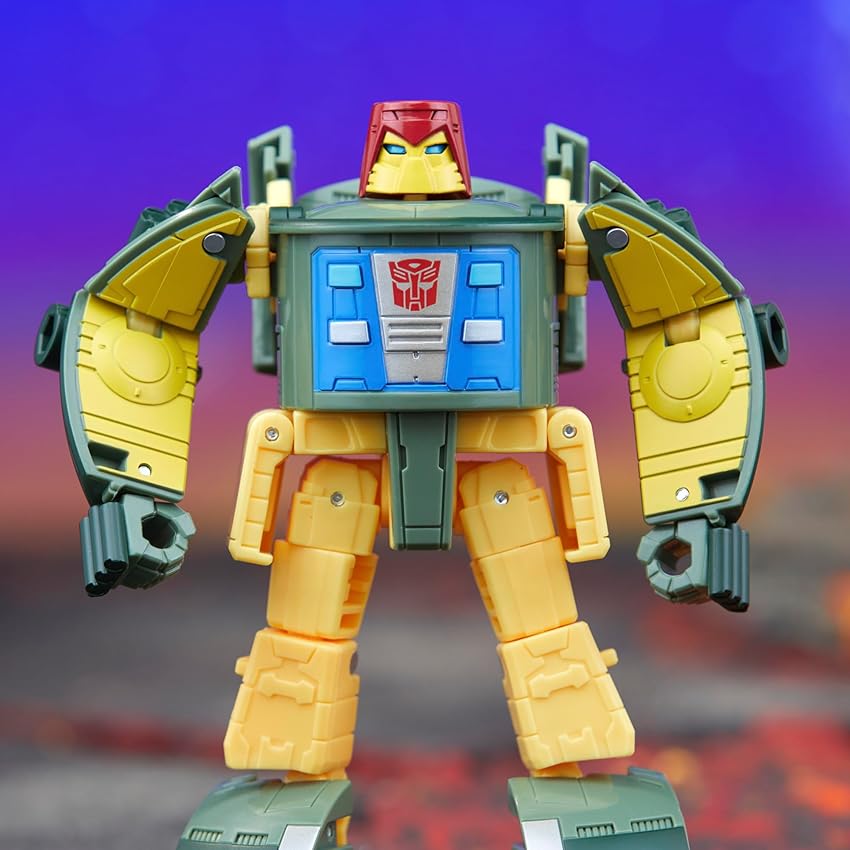 Detalle 2 de Transformers Legacy Cosmos figura 14 cm Deluxe