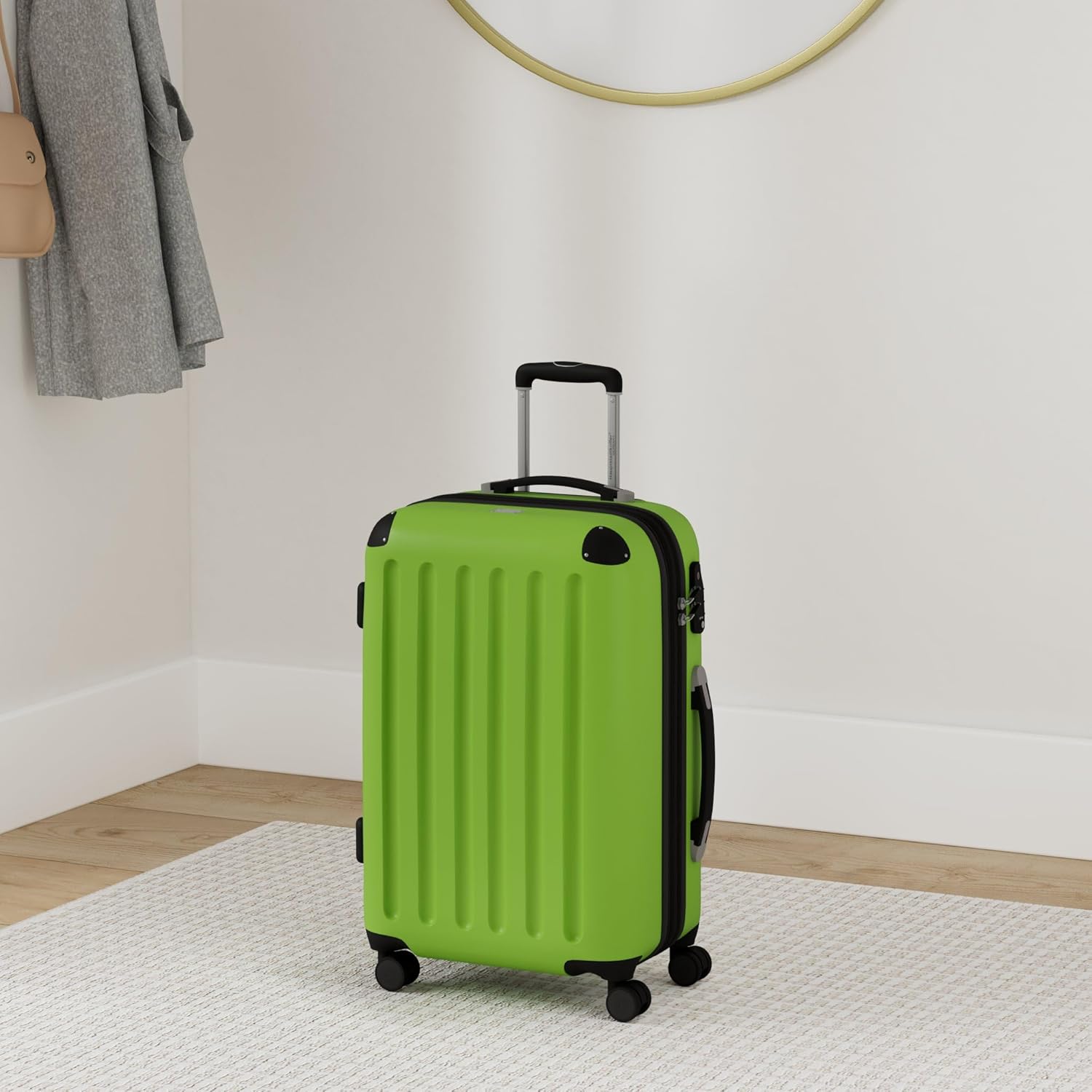 Detalle de HAUPTSTADTKOFFER Valigia Rigida Alex 65 cm – 74 L, TSA, verde mela