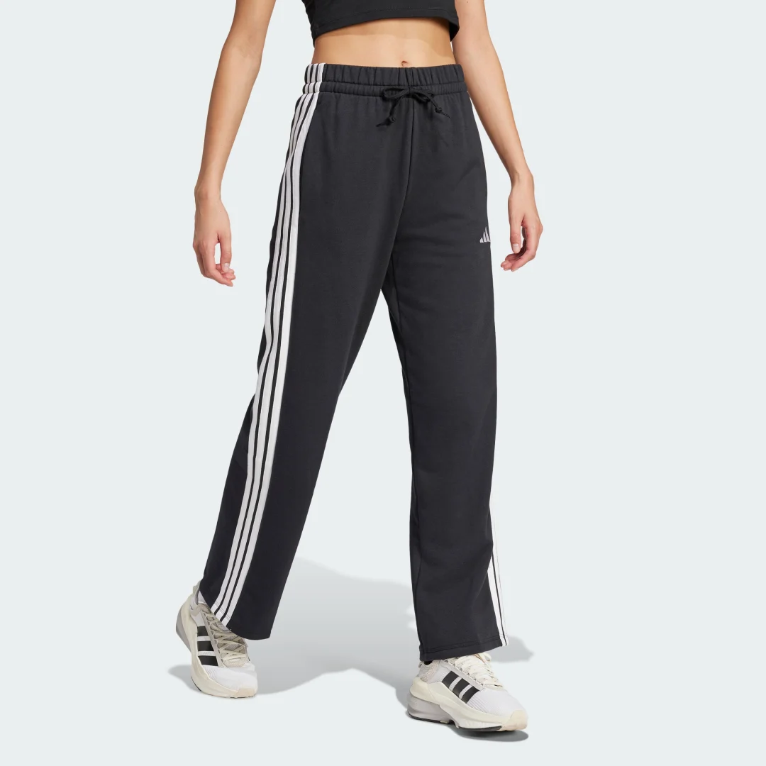 Detalle de Pantalón Essentials Open Hem French Terry 3 bandas de Adidas – negro