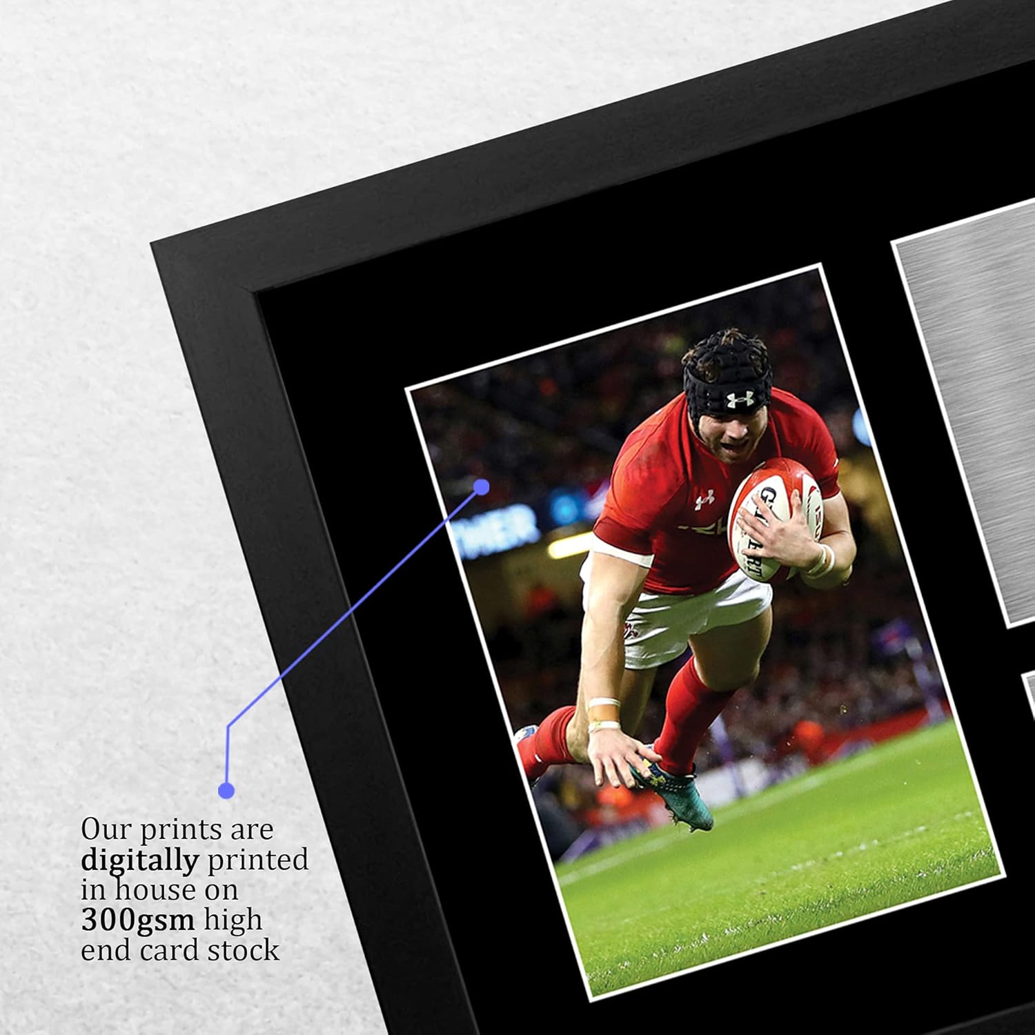 Thumbnail 3 de HWC Trading FR Leigh Halfpenny Wales A4 Framed Printed Autograph Photo for Rugby Union Fans
