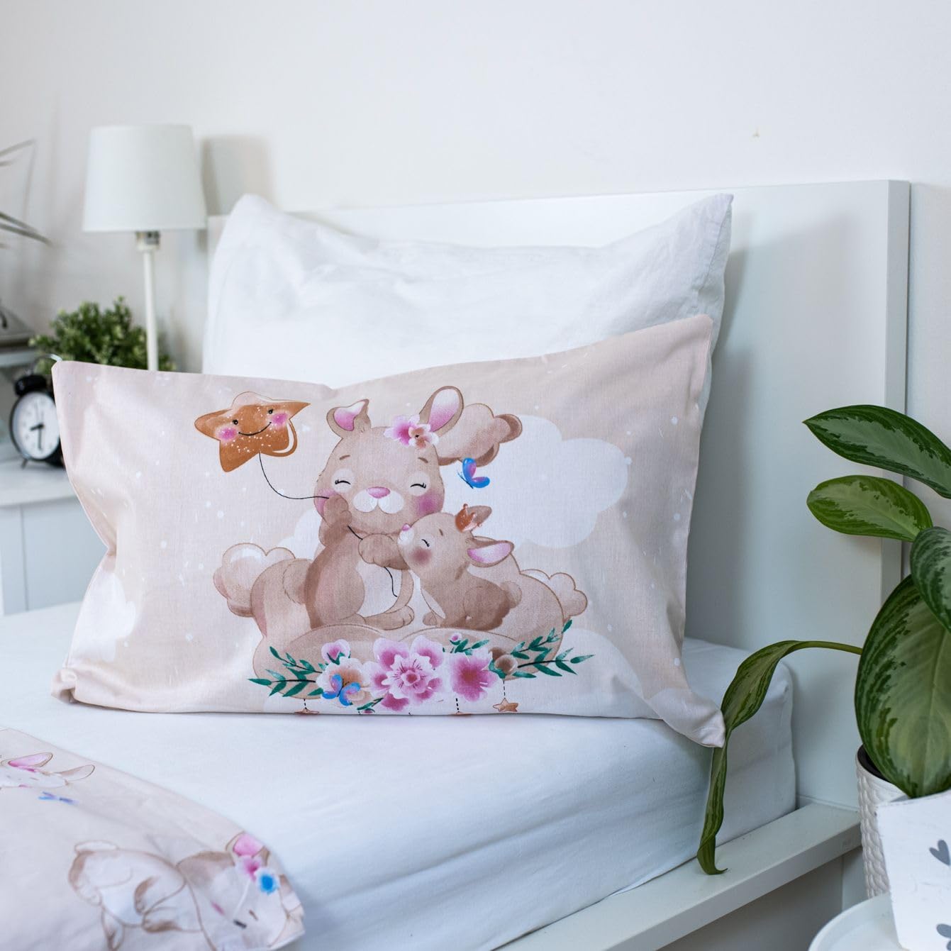 Detalle 1 de Jerry Fabrics 24BS071 Baby Bedding Set, Reversible Cotton, Bunny Star