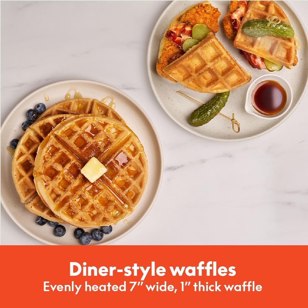 Detalle de bella Flip-n-Store Waffle Maker with EverGood™ Ceramic Nonstick Coating (7” Plates, 1000W)