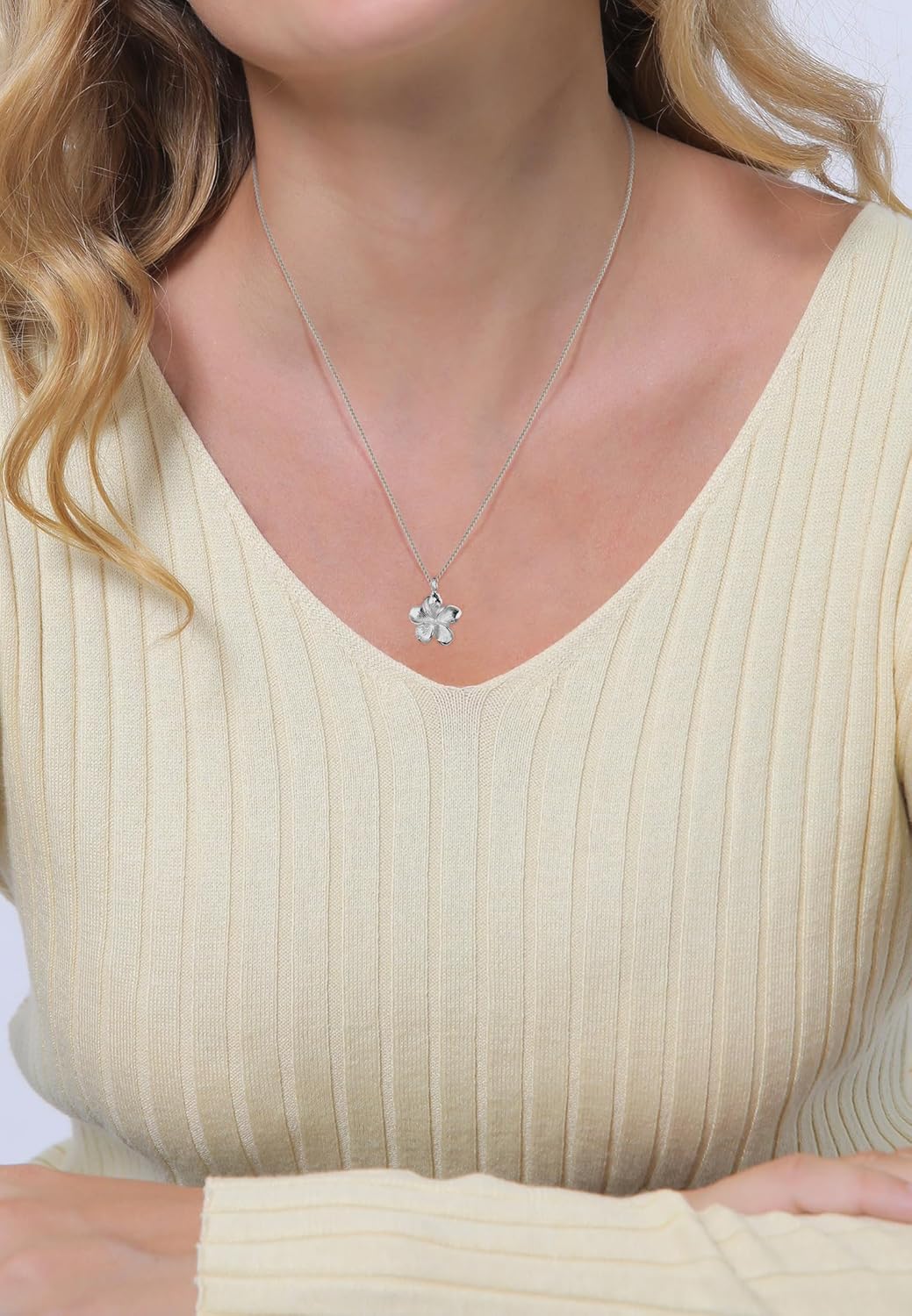 Thumbnail 3 de Elli 925 Sterling Silver Frangipani Blossom Pendant – Serti en argent massif 925/1000