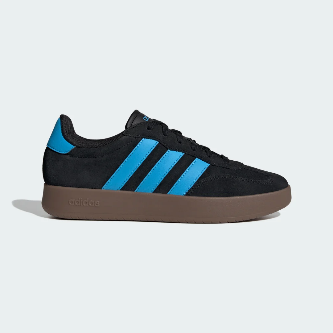 Detalle de Adidas Barreda – Zapatilla negra para uso diario