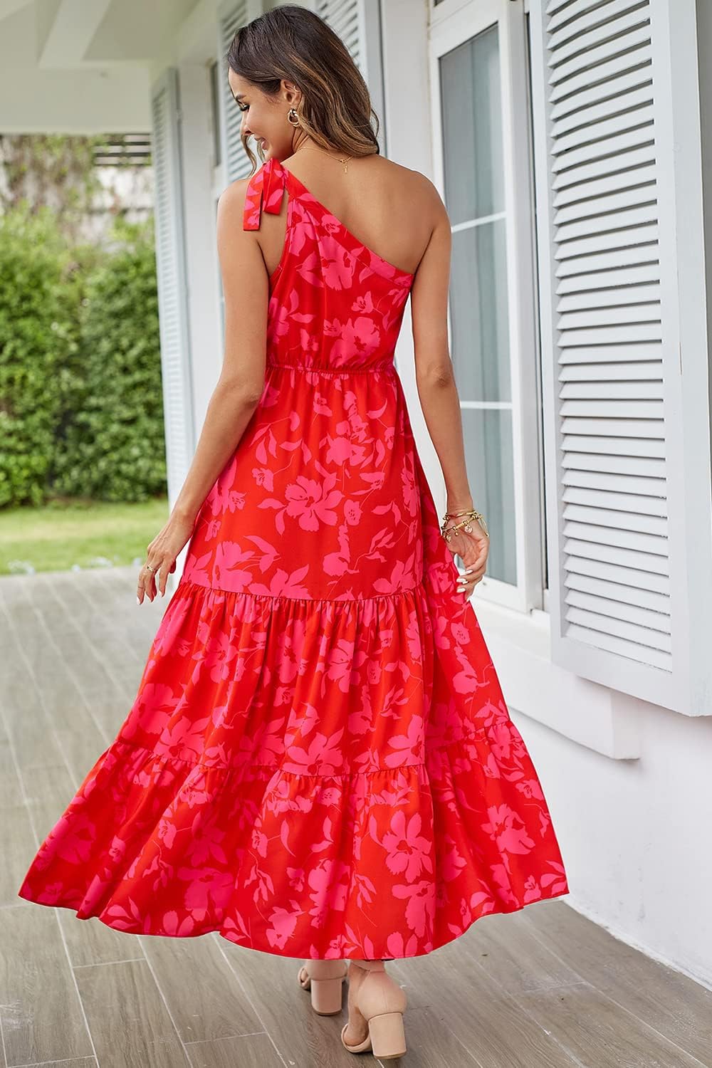 Detalle de PRETTYGARDEN One Shoulder Maxi Dress
