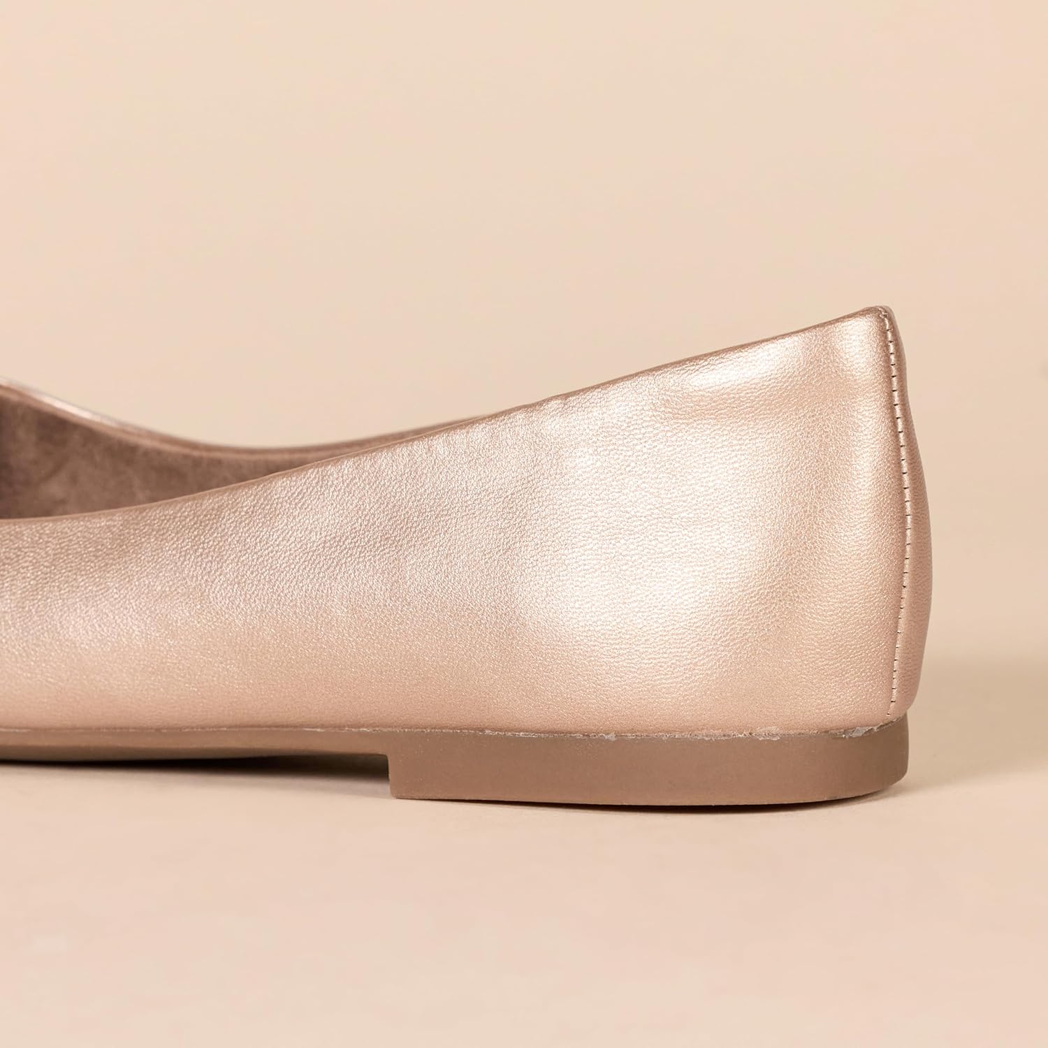 Thumbnail 4 de Amazon Essentials Damen Ballerinas mit spitzem Zehenbereich – Komfort, Stil und Passform