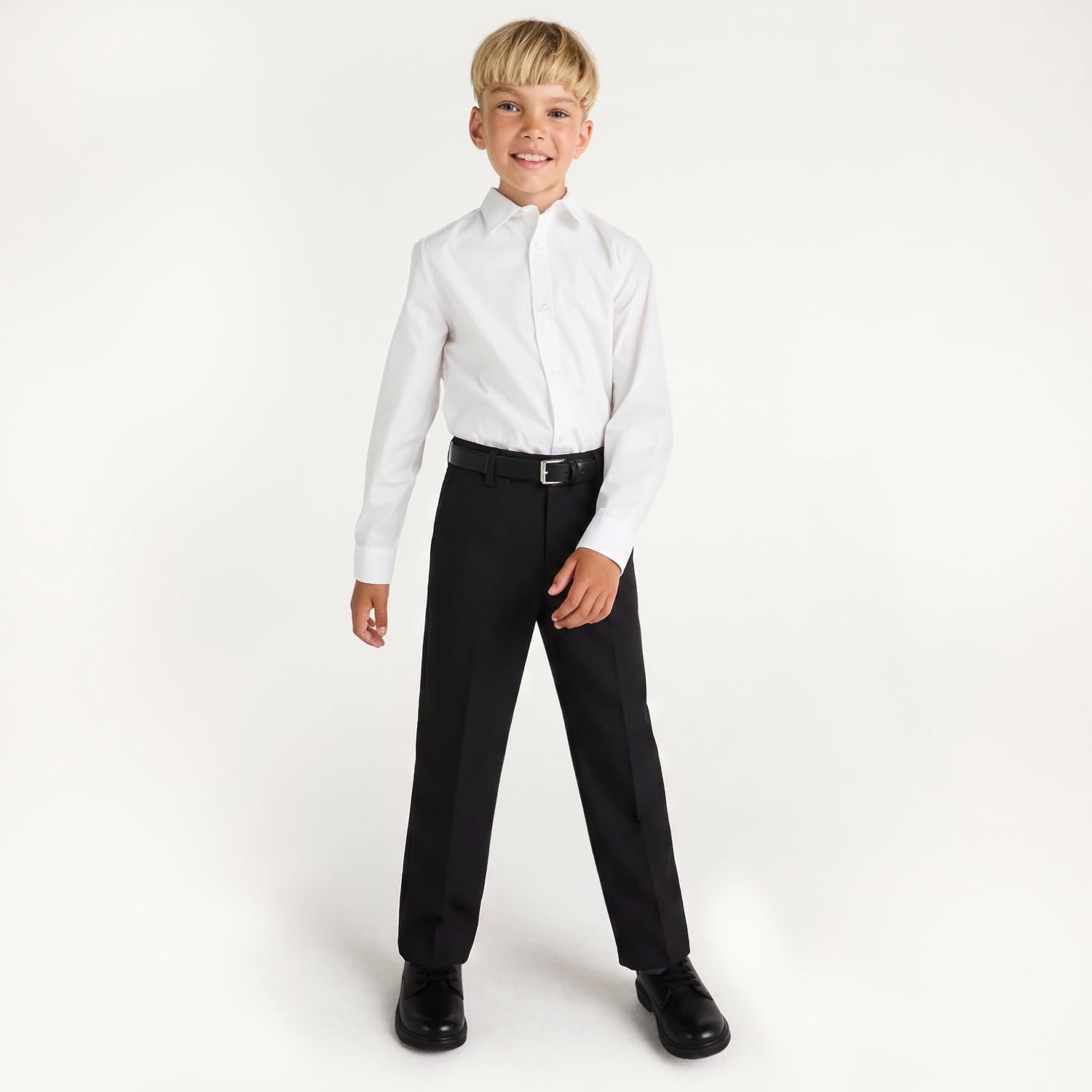 Detalle 2 de Amazon Essentials Boys' School Uniform Trousers (2 Pack) – Black, 9-10 Years