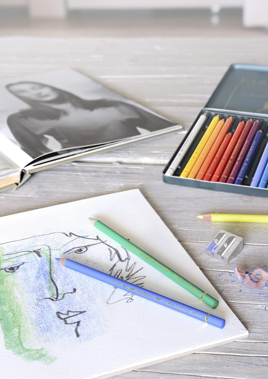 Thumbnail 1 de Faber-Castell Polychromos Colour Pencil 24‑Colour Tin – Lightfast, Durable and Versatile