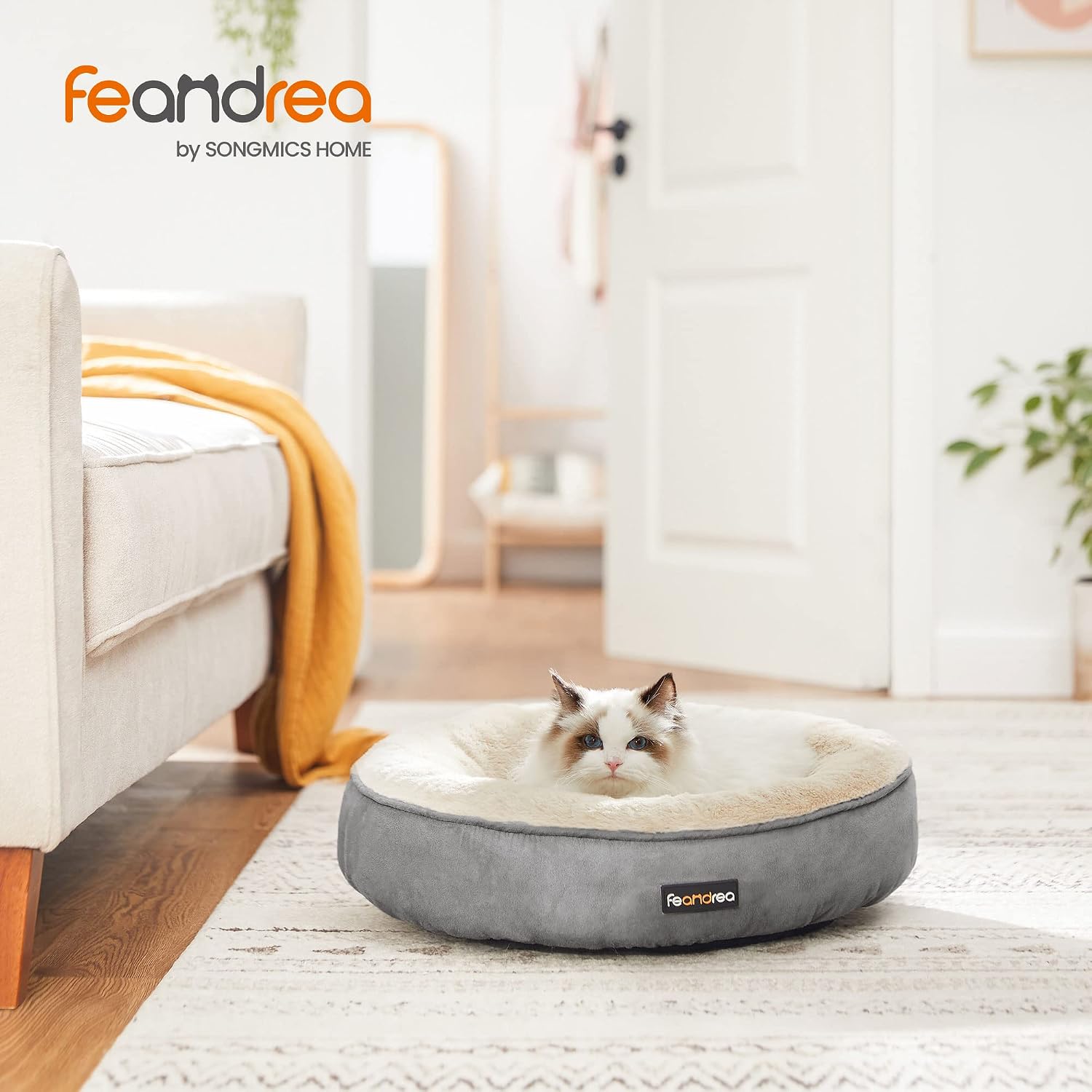 Detalle 2 de FEANDREA Dog Bed, Doughnut Cat Bed, Round, 50 cm Dia., Light Grey