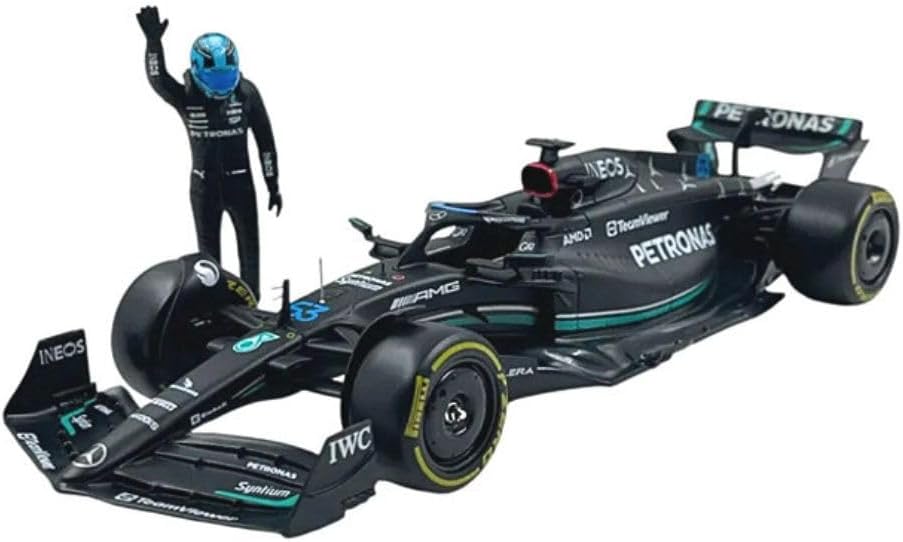 Detalle de Bburago Ferrari SF-23 Charles Leclerc #16 2023 – Réplique à l’échelle 1:24 avec figurine officielle
