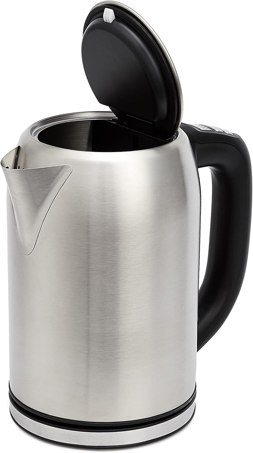 Detalle de Amazon Basics Stainless Steel Kettle with Digital Display (1.7 L) with Strix Controller
