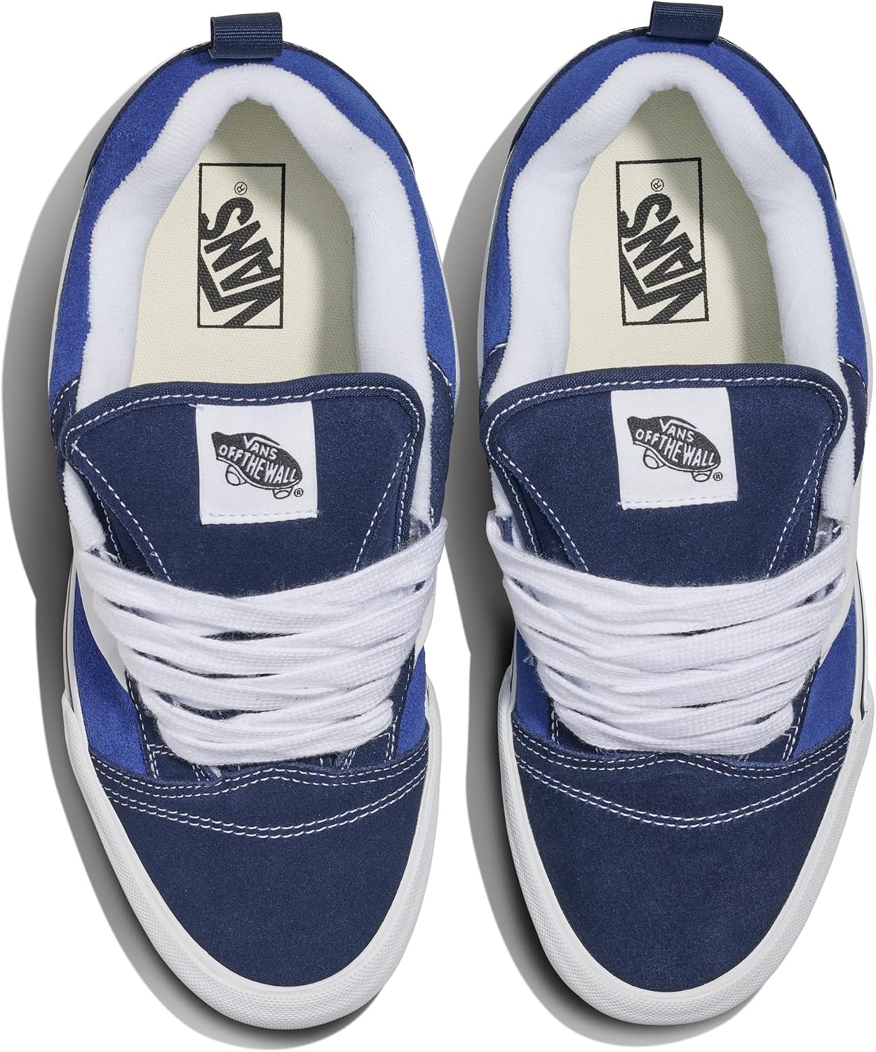 Detalle de VANS Calcetines azul marino talla 42: confort y estilo para el día a día