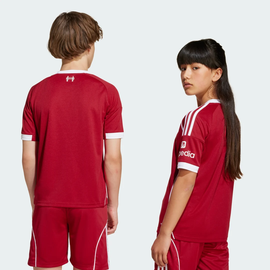 Detalle 2 de Camiseta primera equipación Liverpool FC 25/26 de Adidas