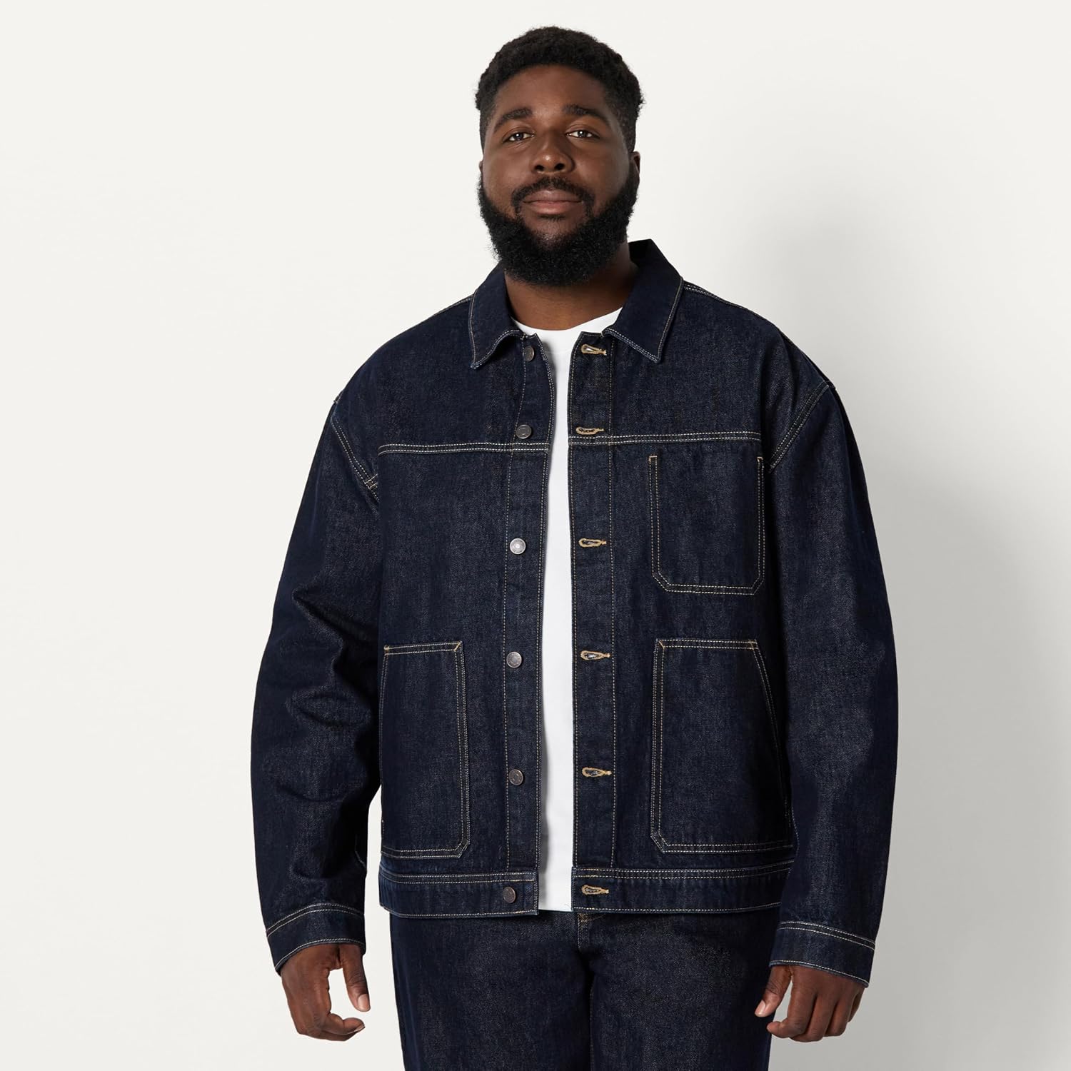 Thumbnail 6 de Amazon Essentials Herren Relaxed-Fit Utility-Jacke aus festerem Denim