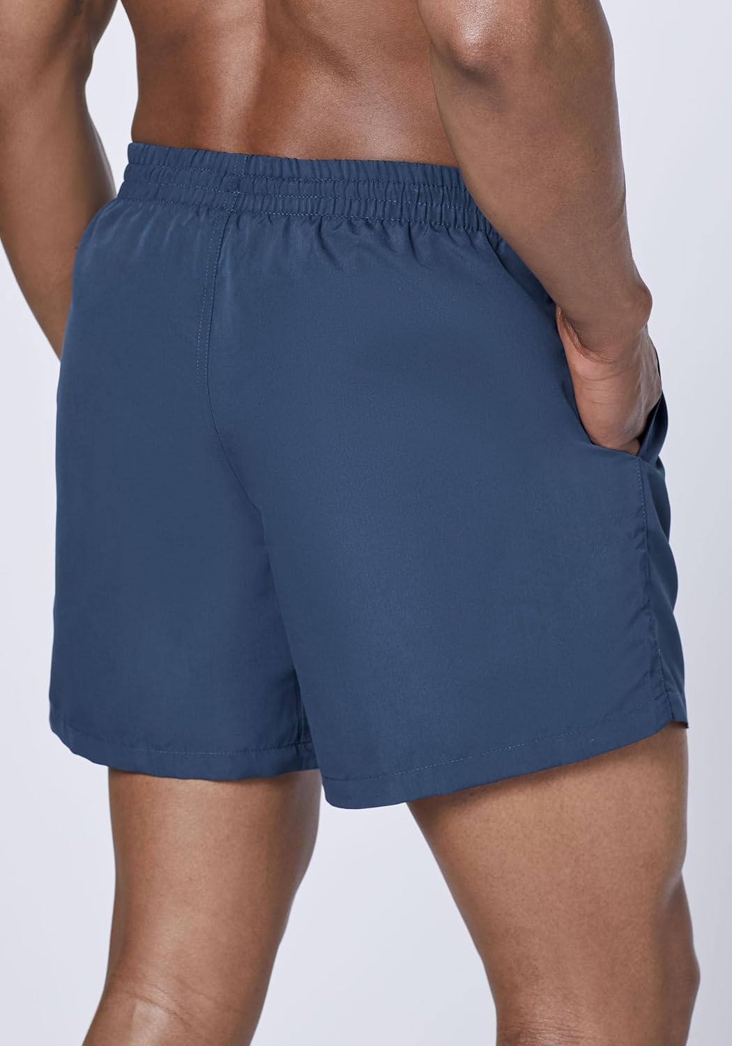 Detalle de Chiemsee Badehose Herren I Regular Fit Badeshorts mit elastischem Bund & Kordel – Quick-Dry, Mesh-Innens slip & Taschen