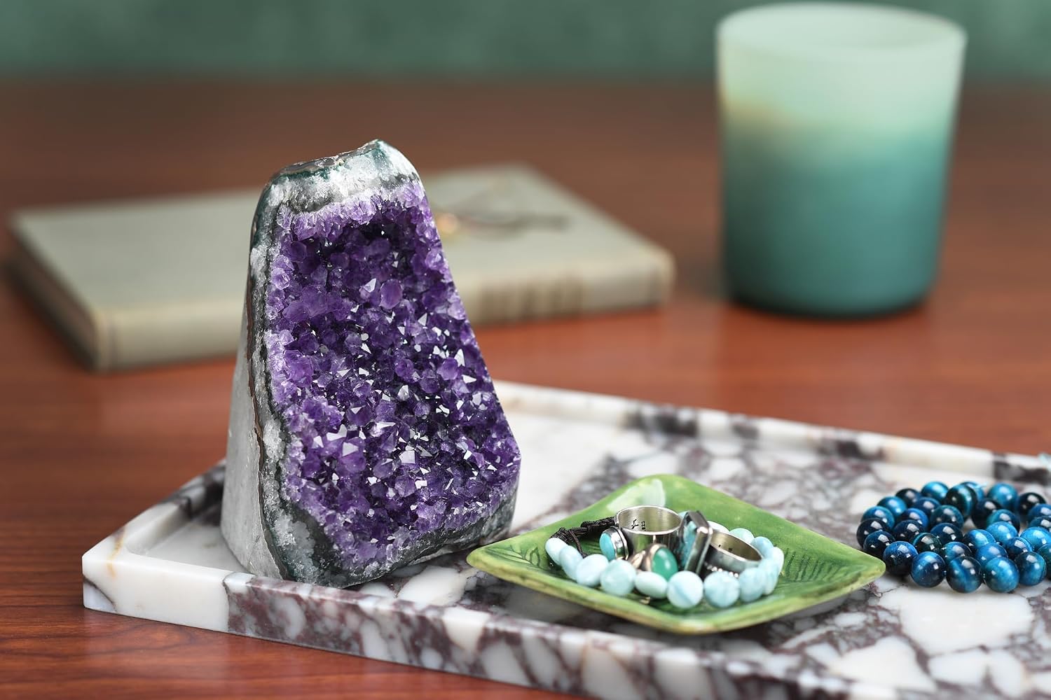 Detalle de Extreme Rocks & Fossils Naturalny klaster ametystu 0,9–1,1 kg z Urugwaju